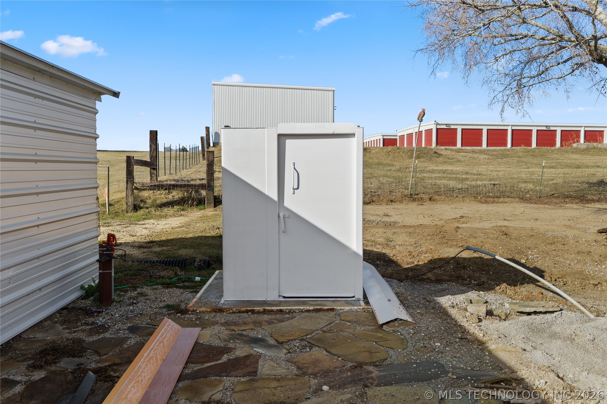 335 Travertine Property Photo 45