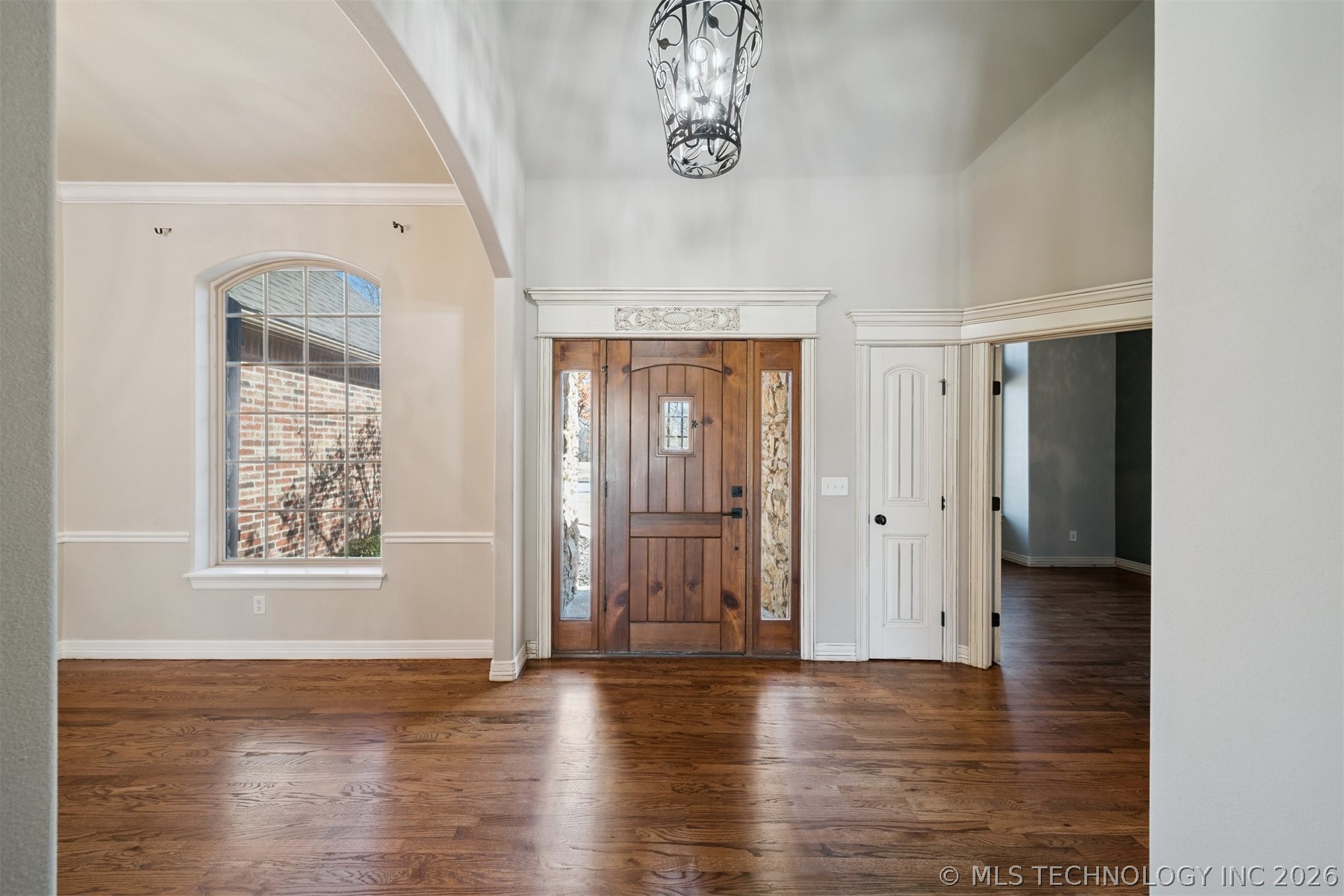 14812 S 53rd East Avenue Property Photo 12