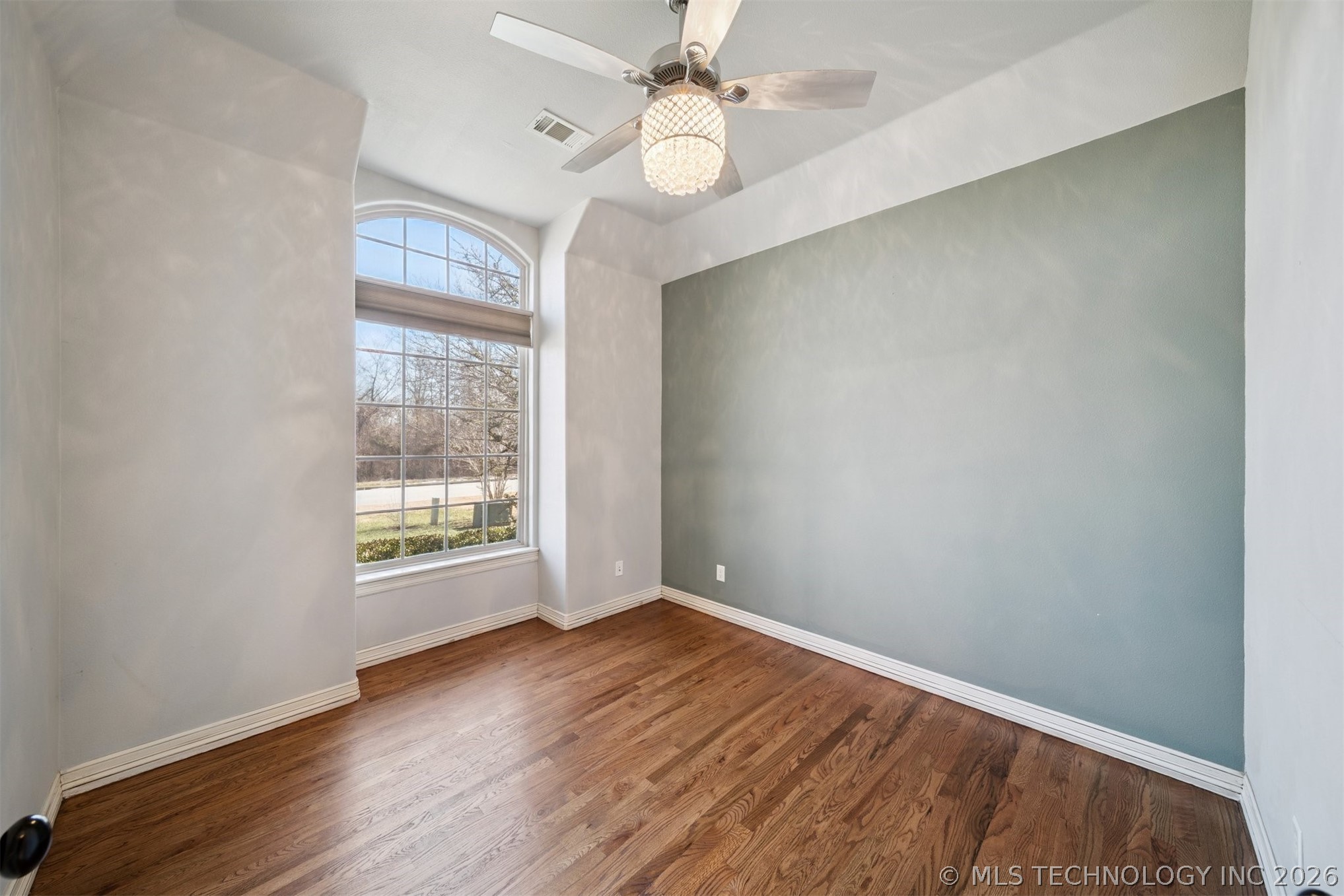 14812 S 53rd East Avenue Property Photo 15