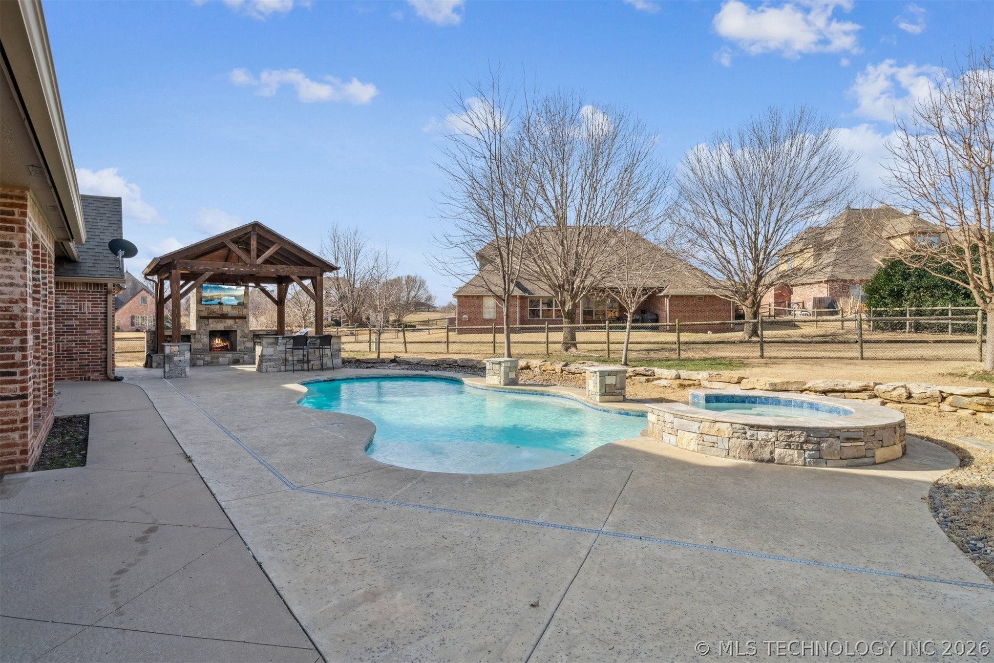 14812 S 53rd East Avenue Property Photo 48