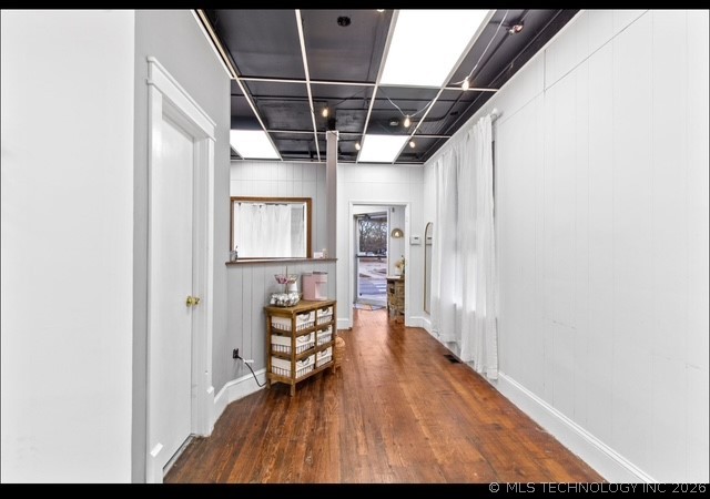 200 E 14th Property Photo 4