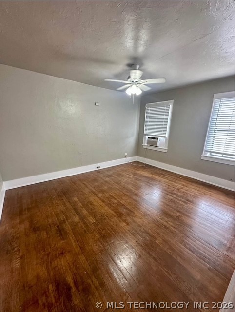 200 E 14th Property Photo 17