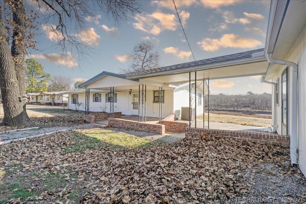 114177 S 4209 Property Photo 7