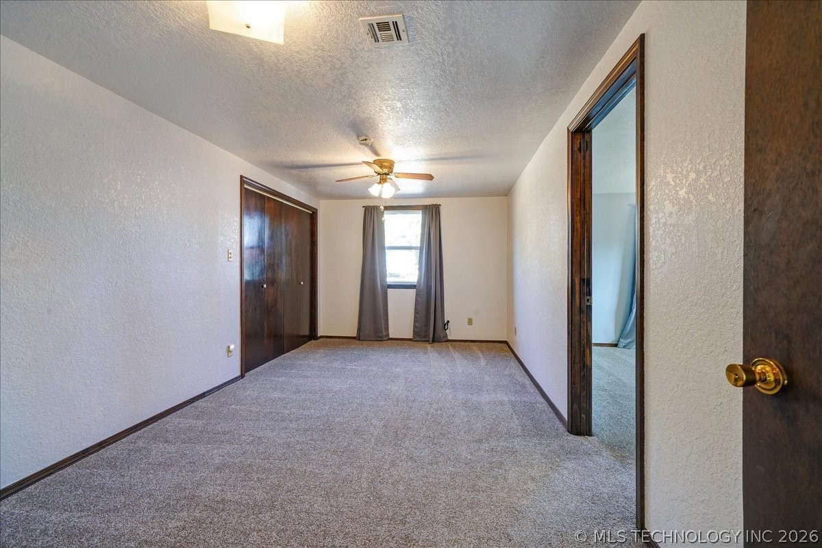 114177 S 4209 Property Photo 27