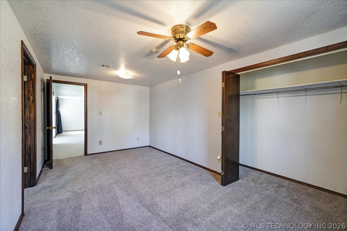 114177 S 4209 Property Photo 29