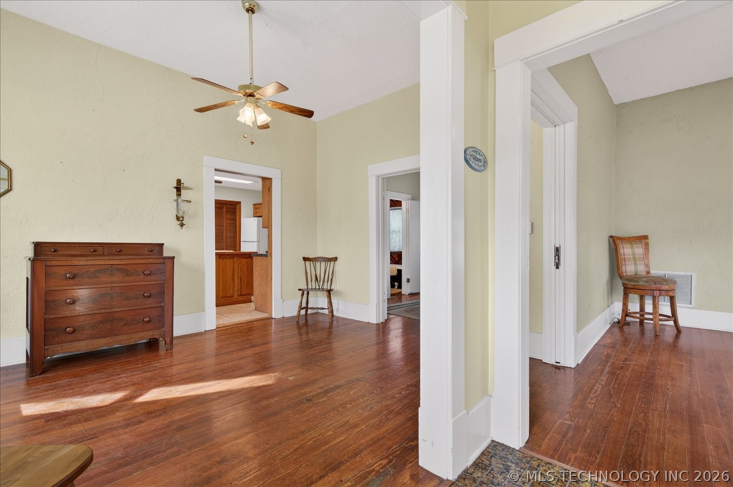 1513 Leahy Avenue Property Photo 4