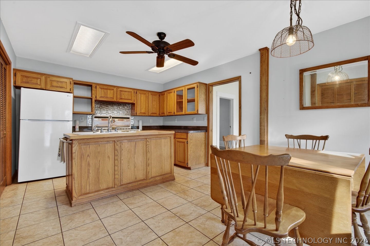 1513 Leahy Avenue Property Photo 13