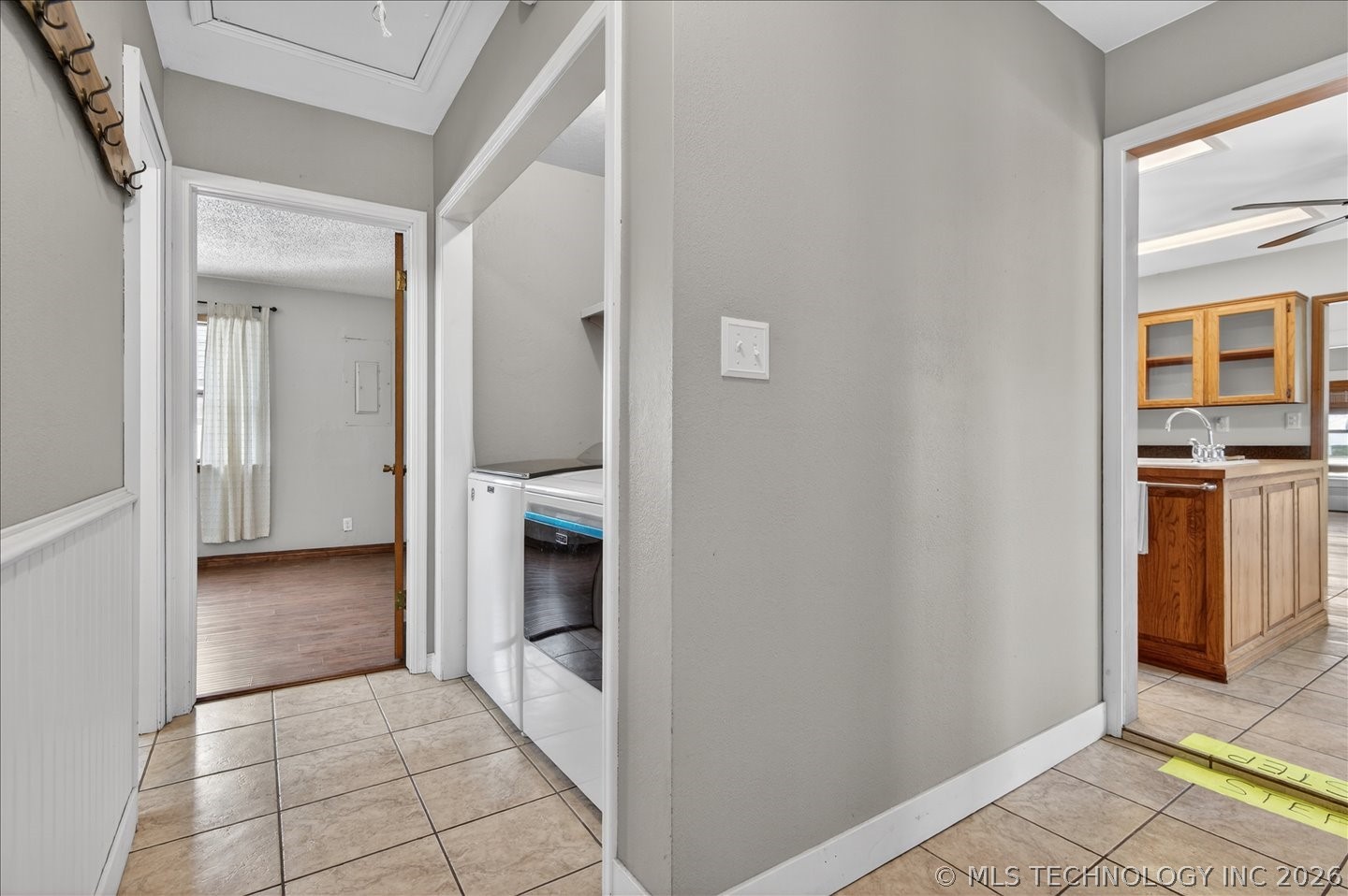 1513 Leahy Avenue Property Photo 14