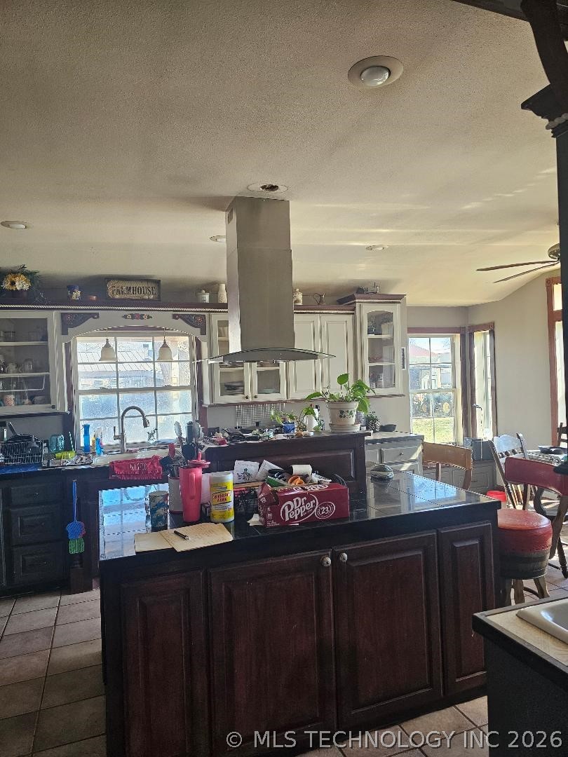 20417 Raven Road Property Photo 4