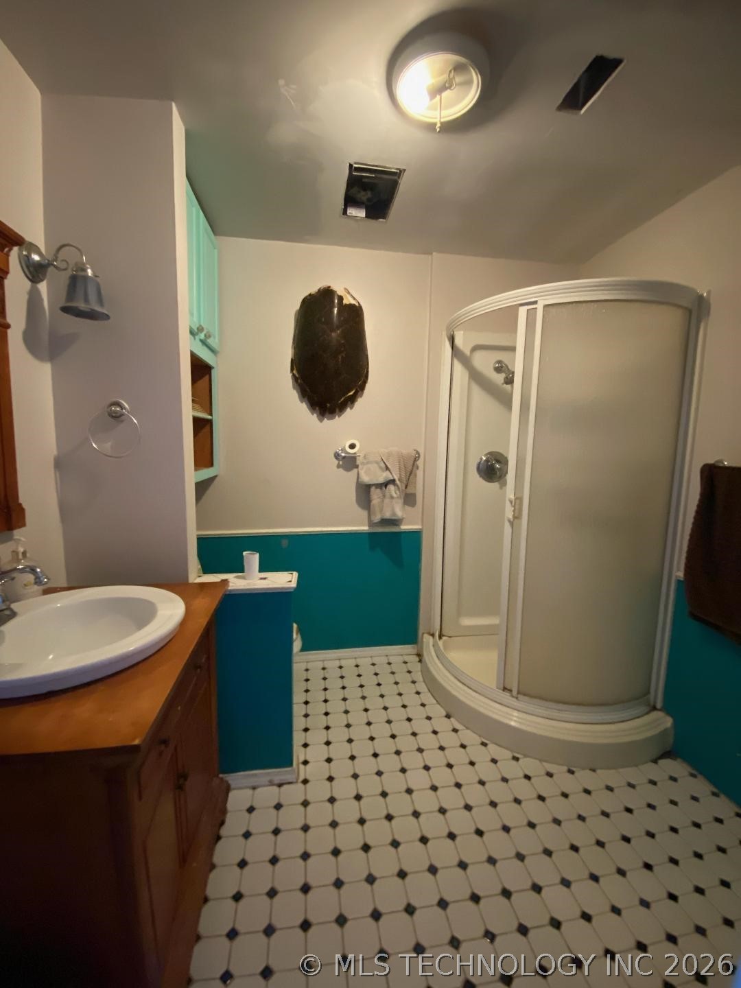 20417 Raven Road Property Photo 10