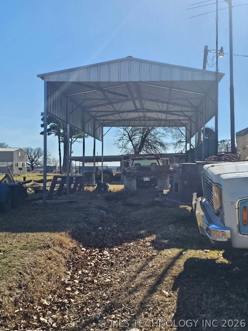 20417 Raven Road Property Photo 21