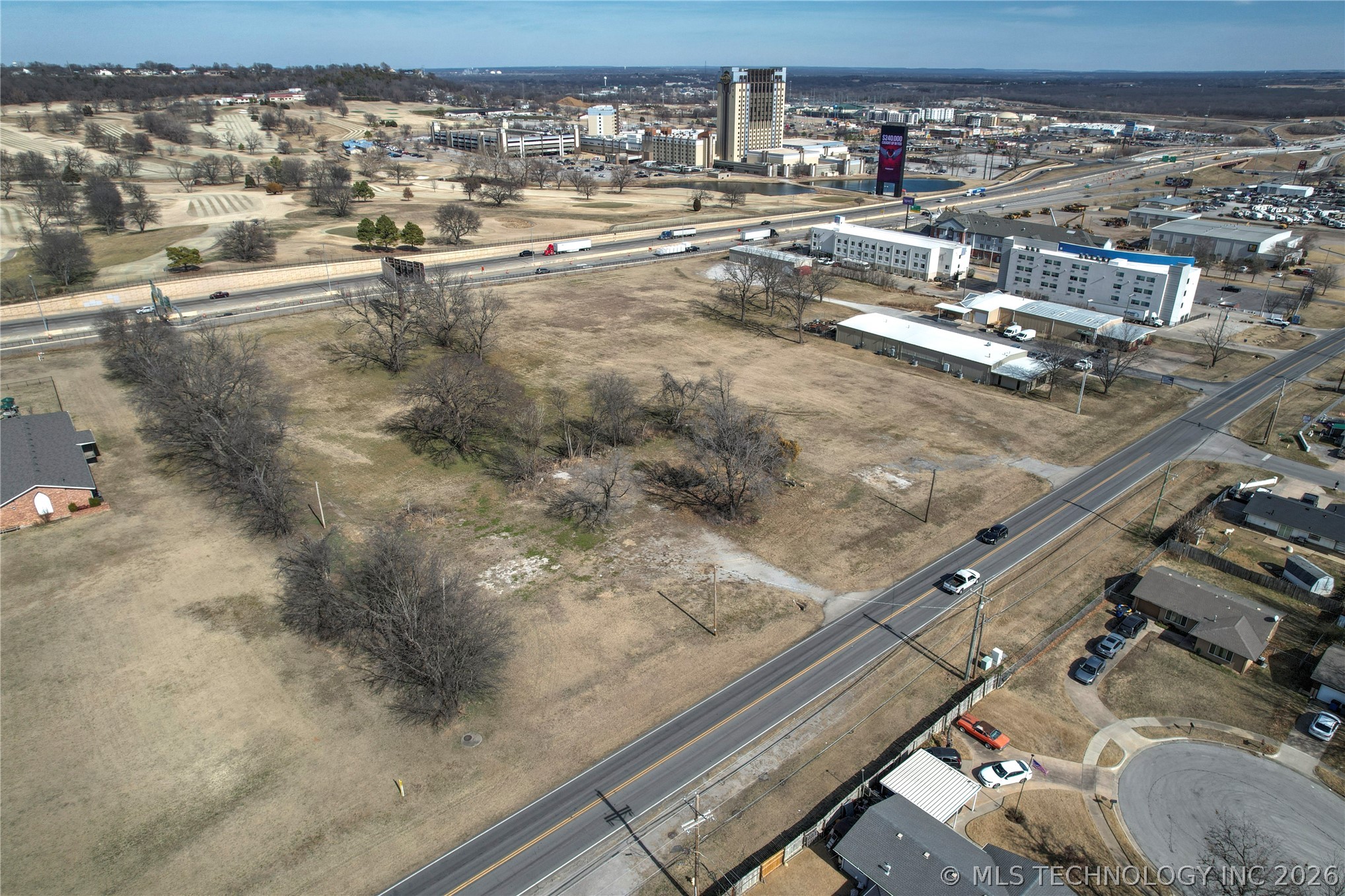 18415 E Admiral Place Property Photo 5