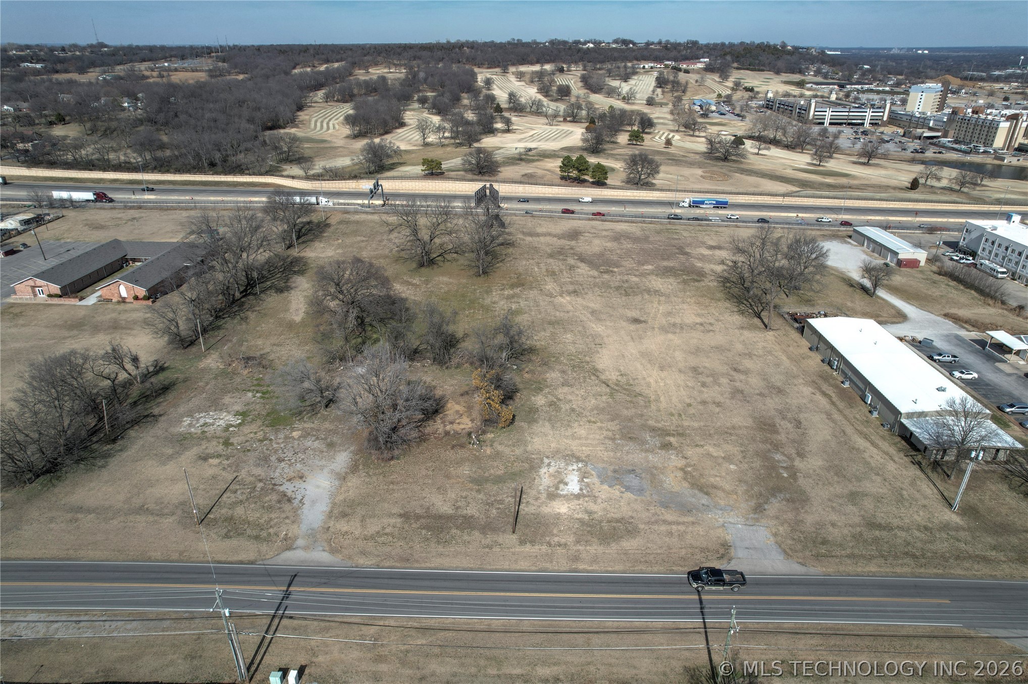 18415 E Admiral Place Property Photo 6