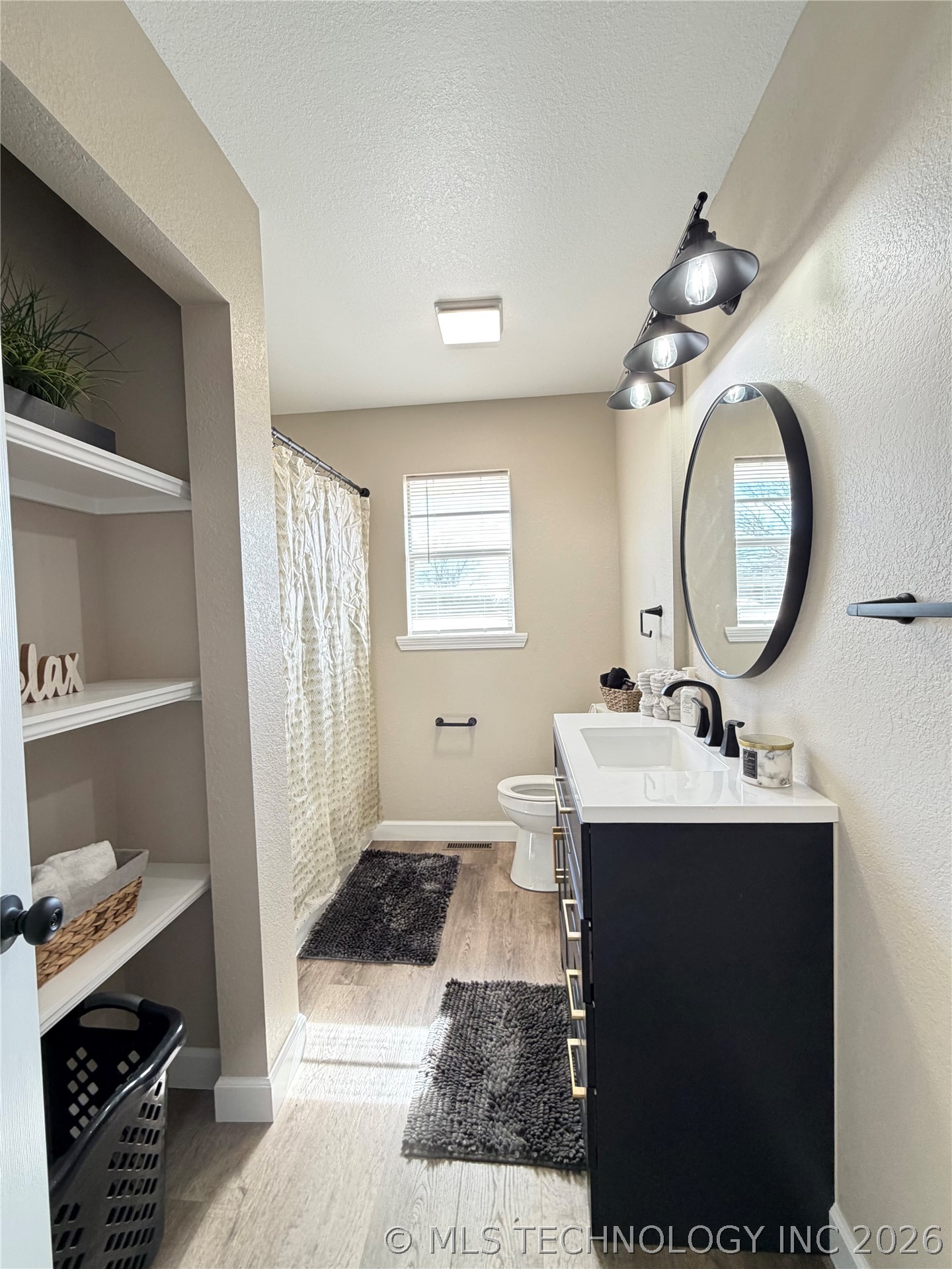 810048 S Main Street Property Photo 22