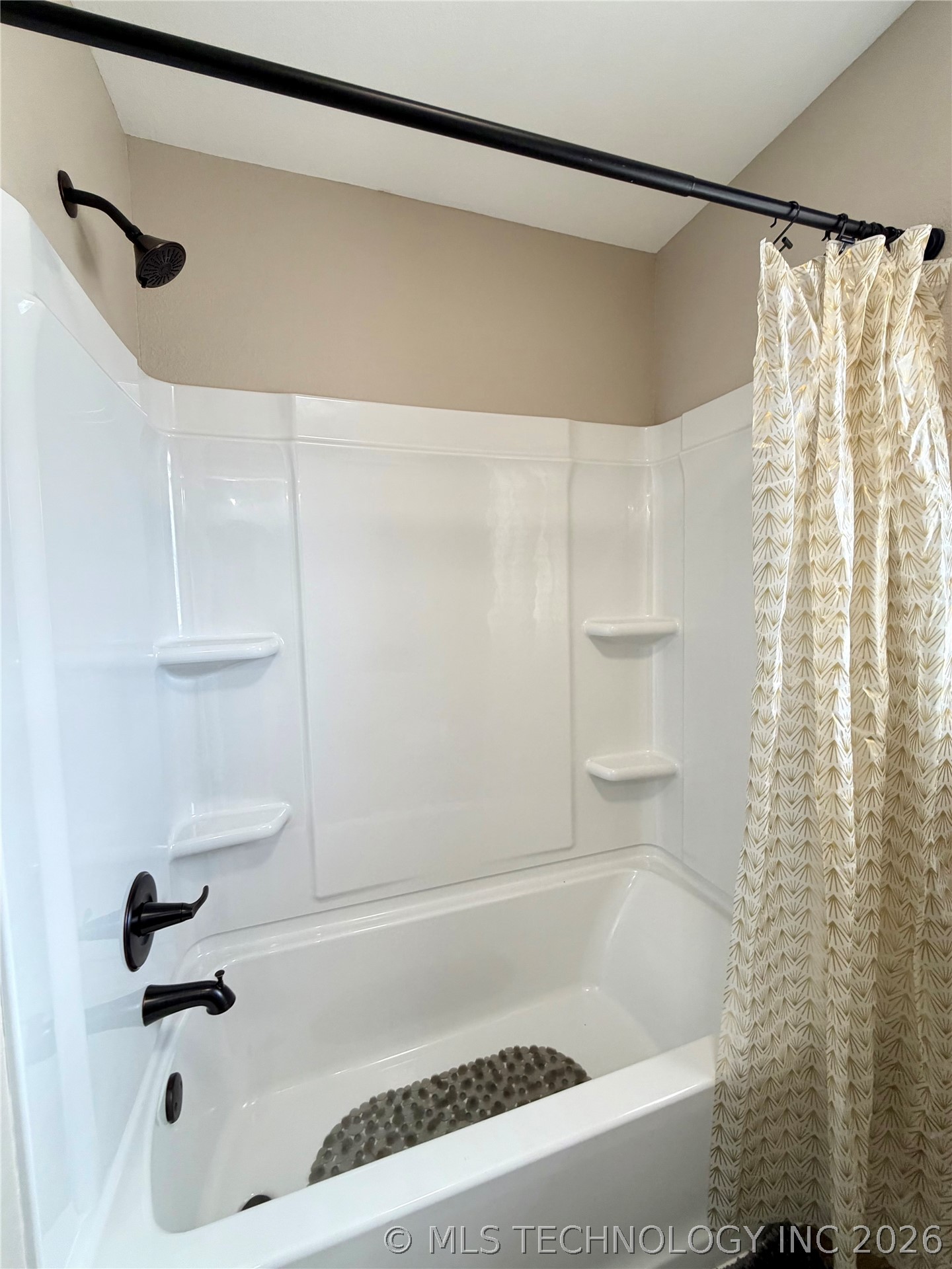 810048 S Main Street Property Photo 24