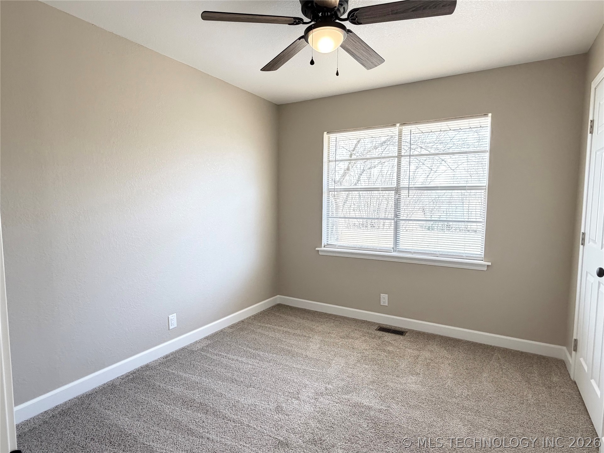 810048 S Main Street Property Photo 29