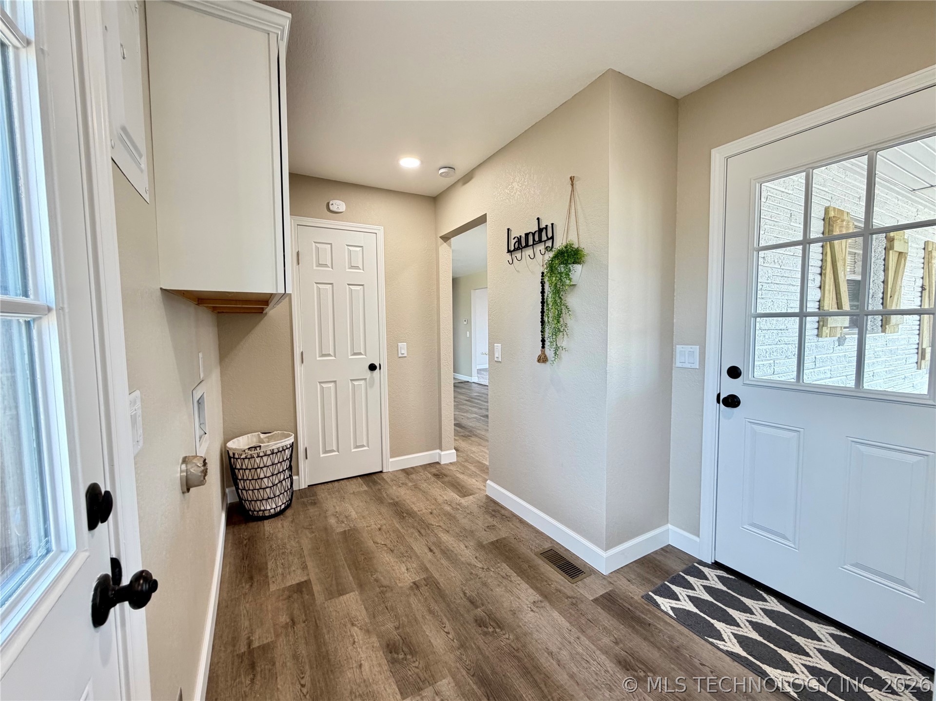 810048 S Main Street Property Photo 34