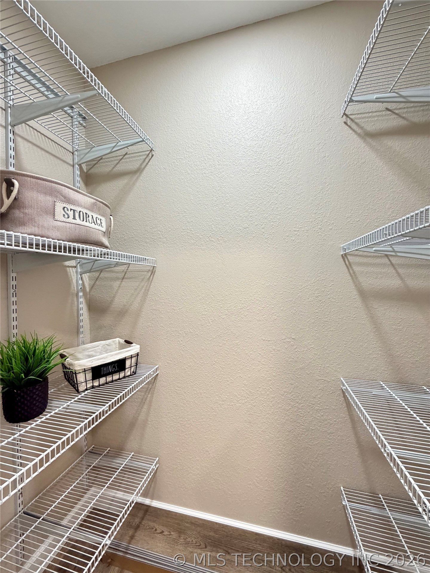 810048 S Main Street Property Photo 35