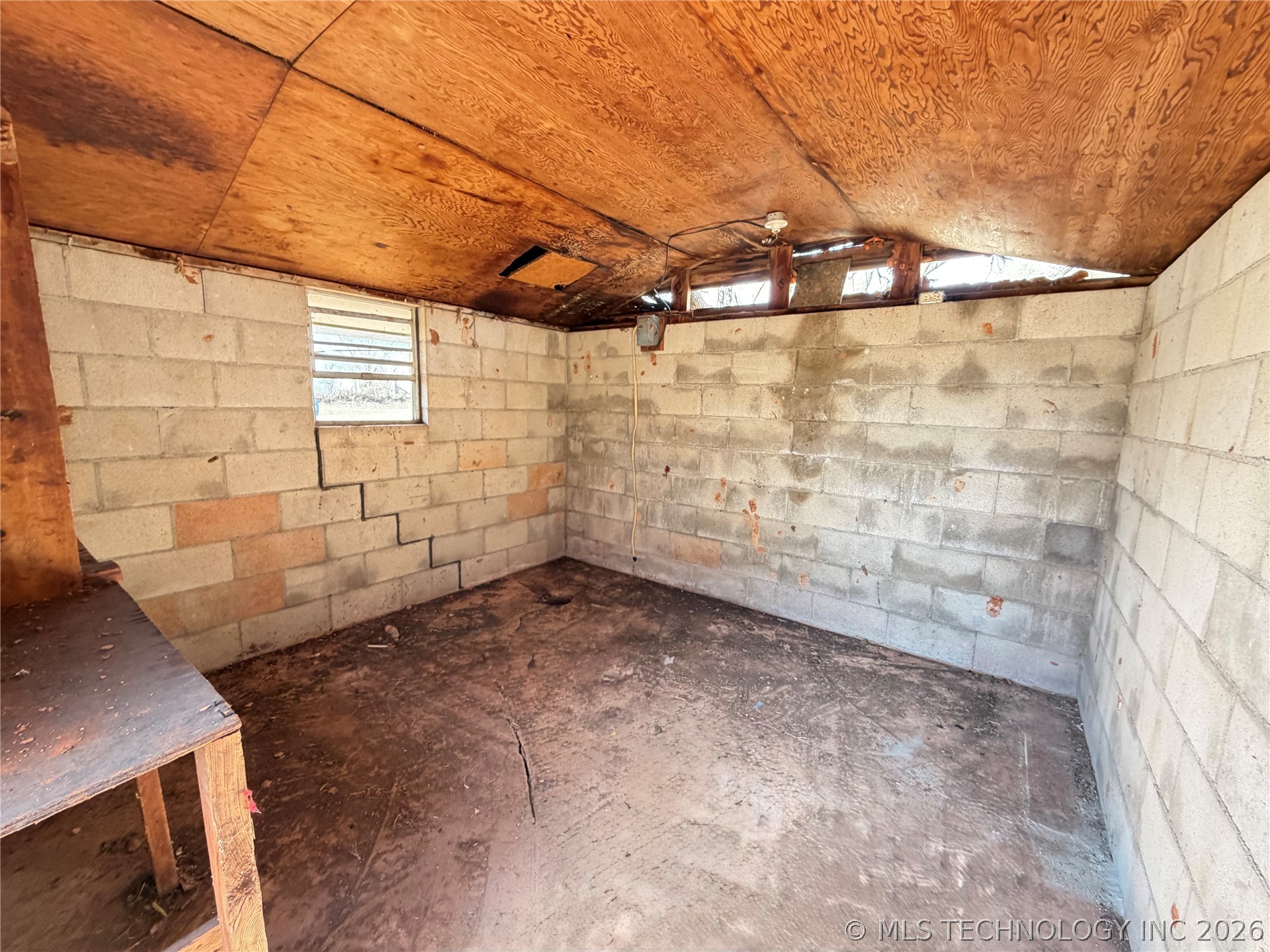 810048 S Main Street Property Photo 47