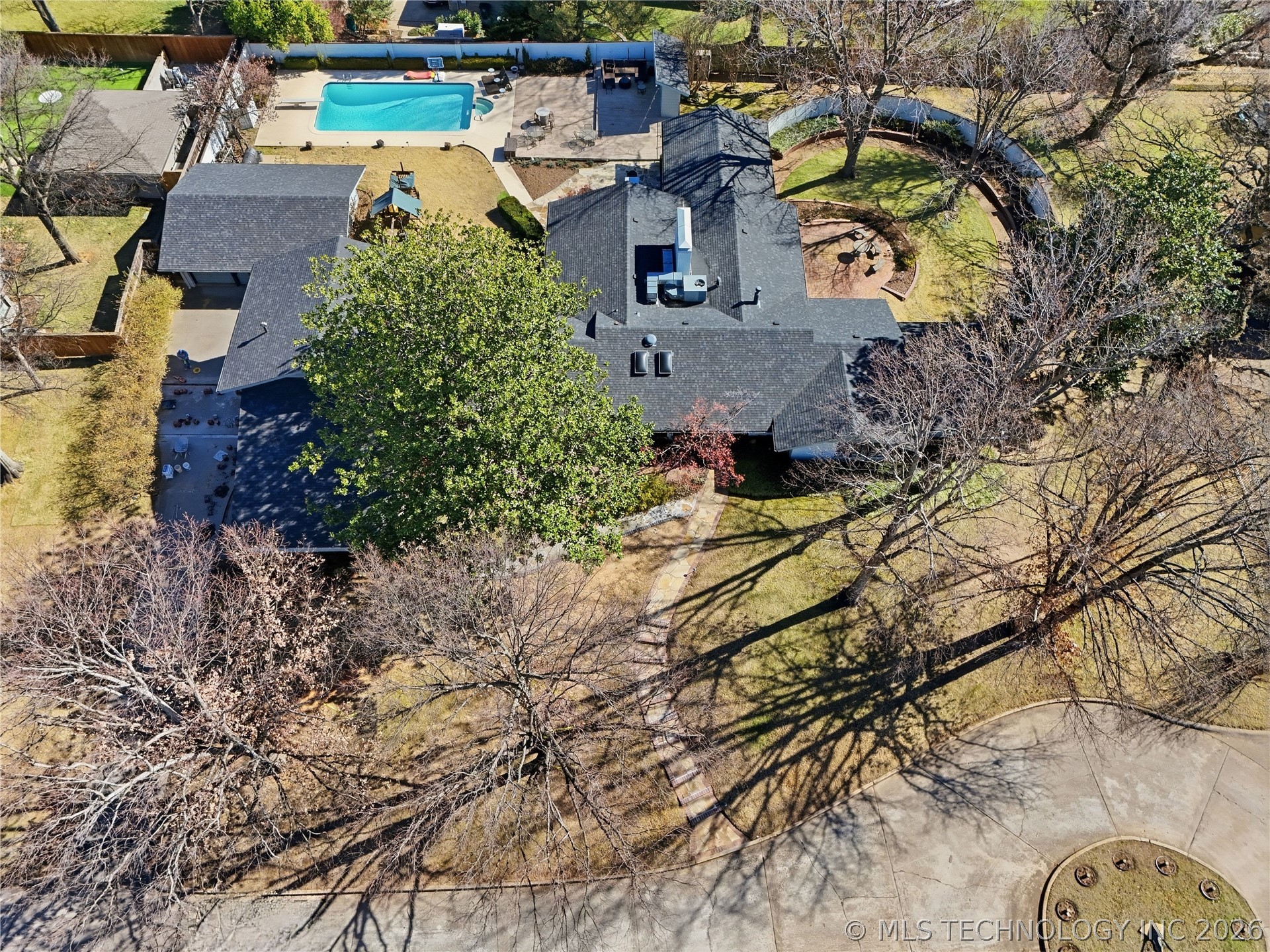 4123 S Victor Court Property Photo 3