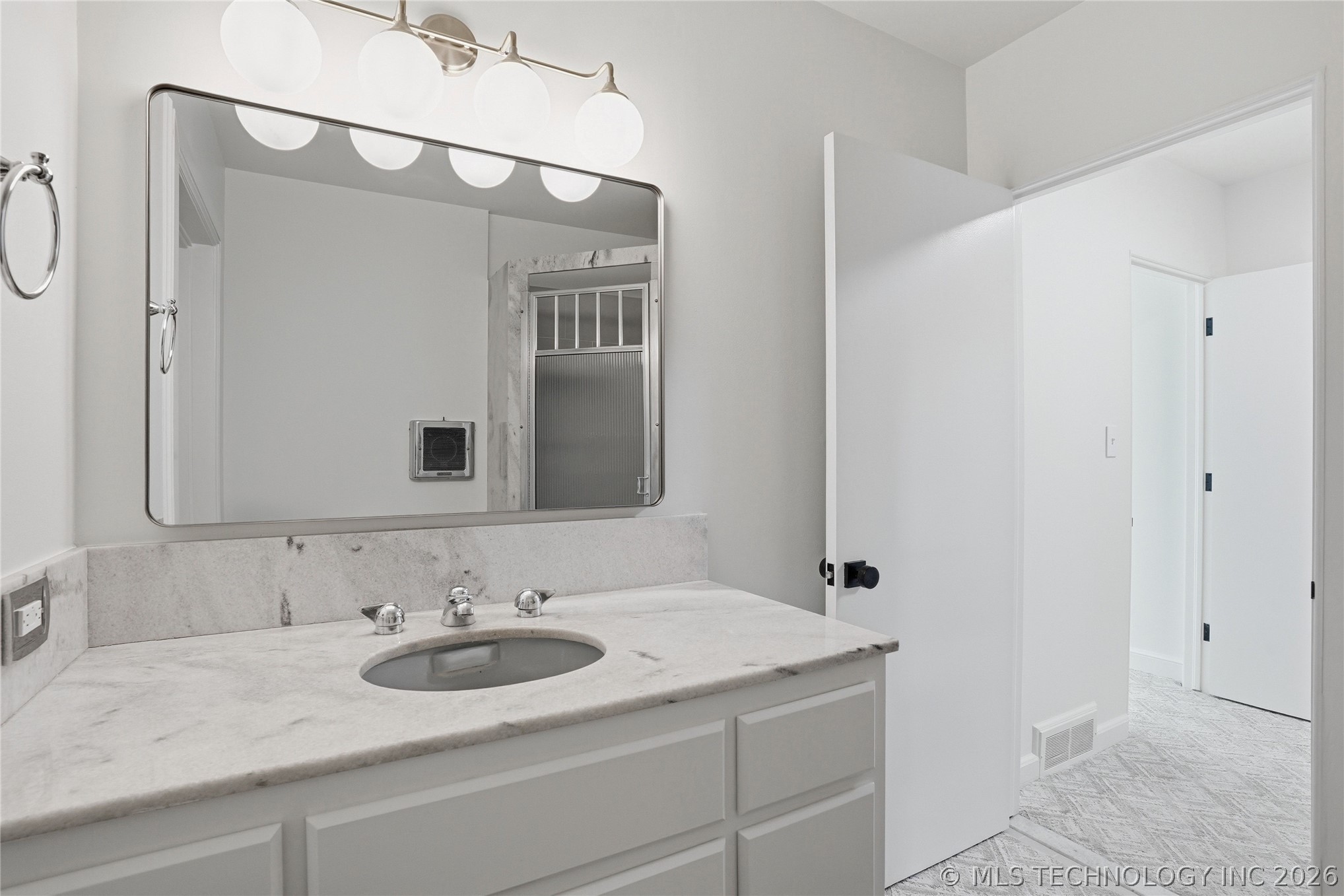 4123 S Victor Court Property Photo 38
