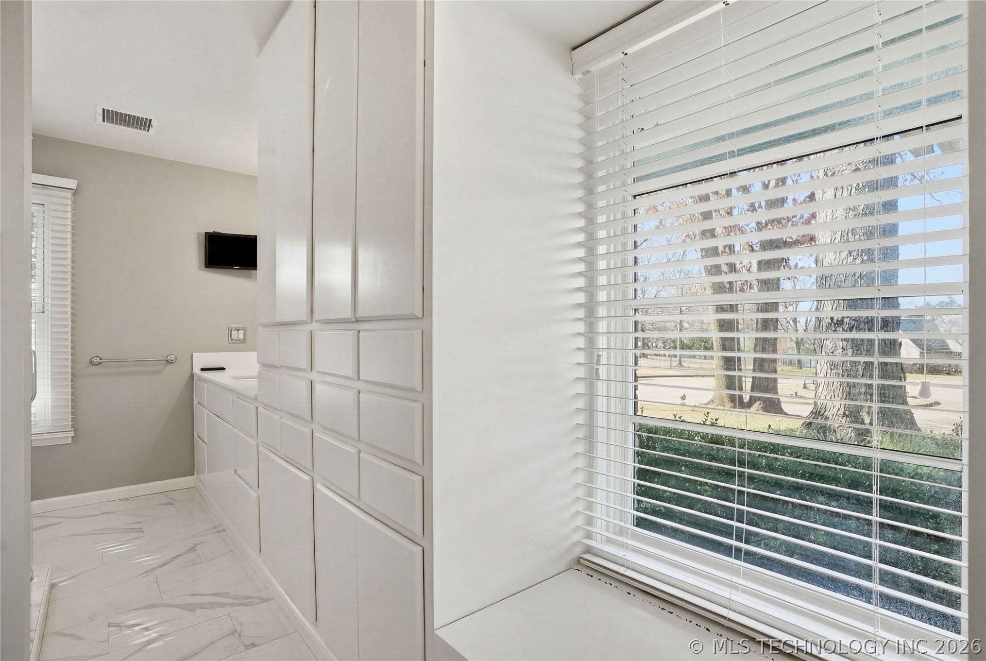 4123 S Victor Court Property Photo 47
