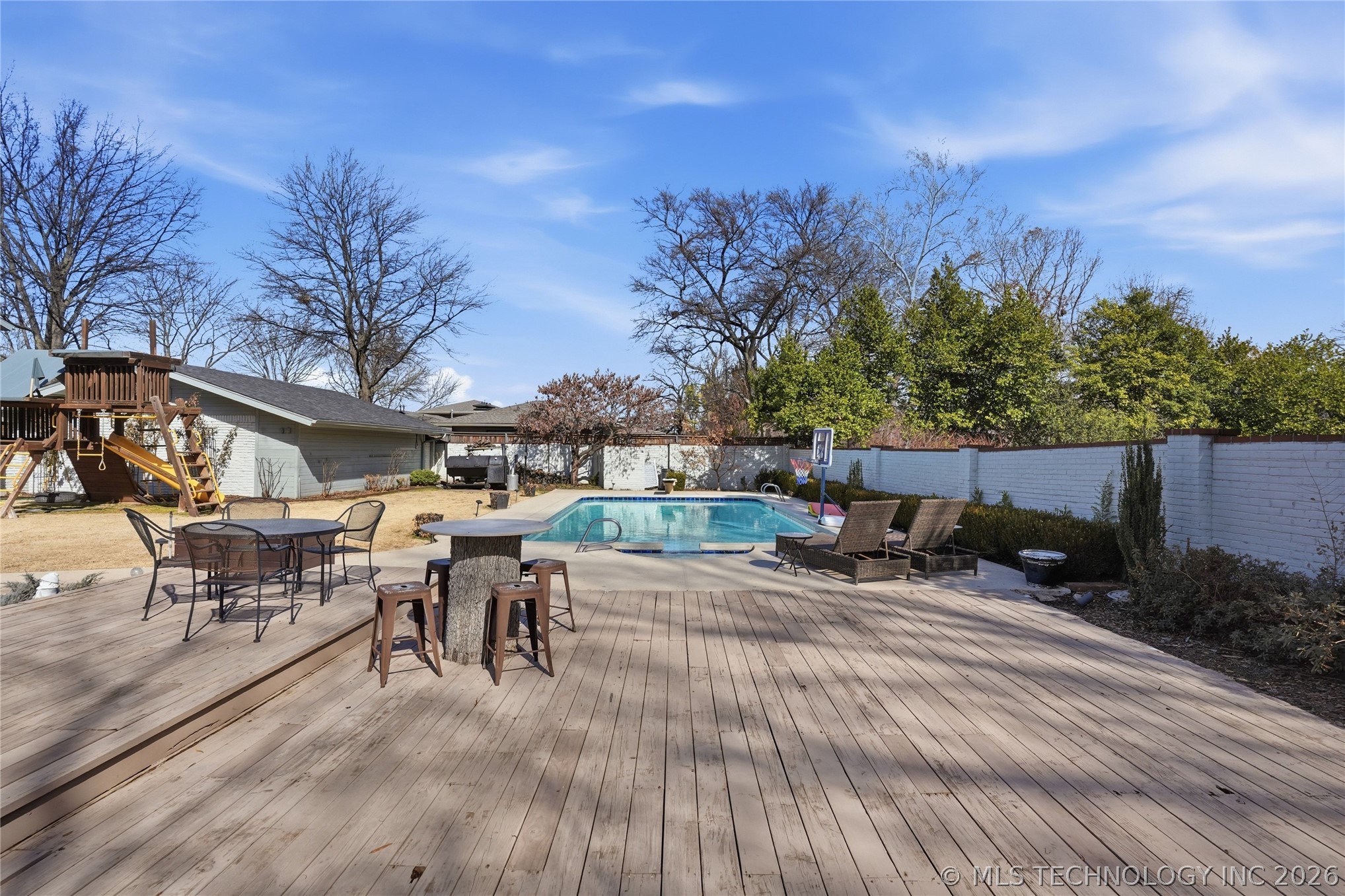 4123 S Victor Court Property Photo 81
