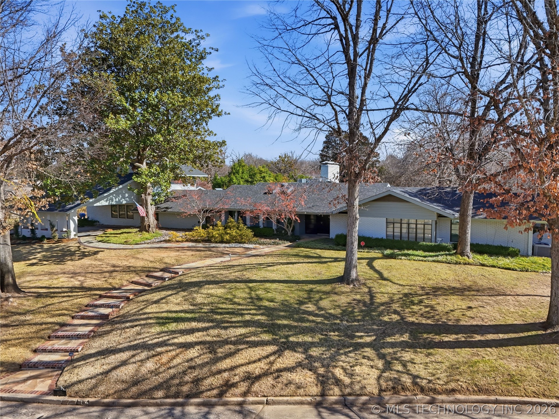 4123 S Victor Court Property Photo 82