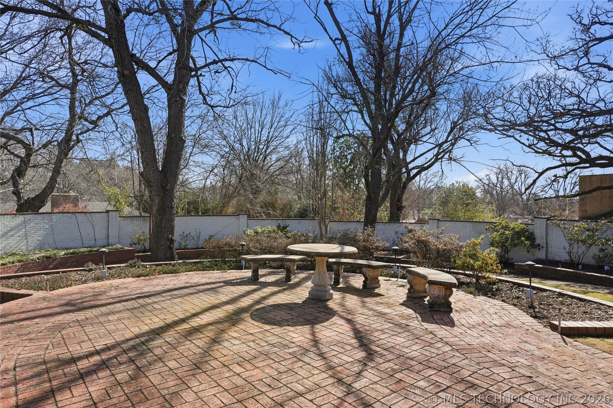 4123 S Victor Court Property Photo 88