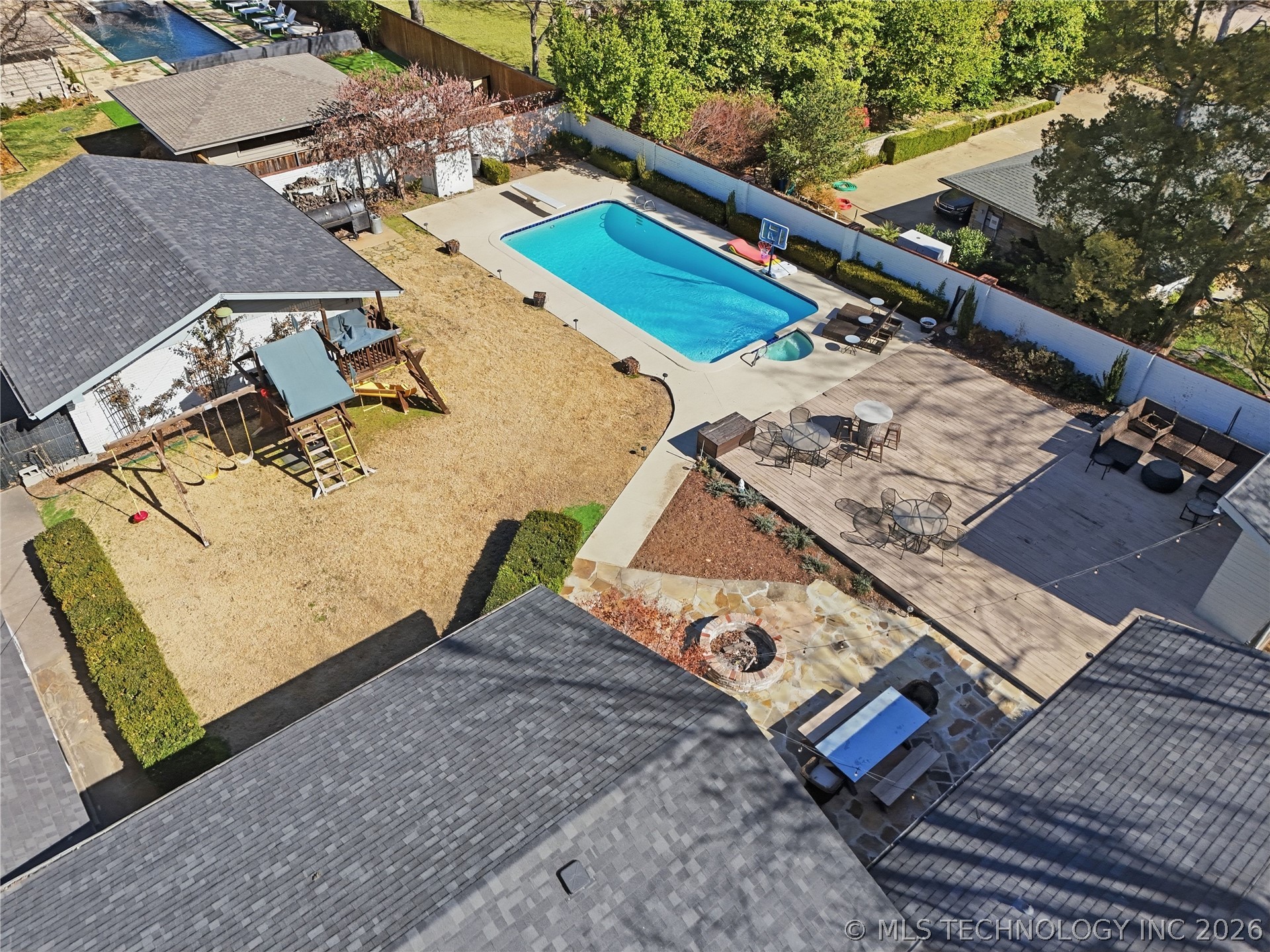 4123 S Victor Court Property Photo 90