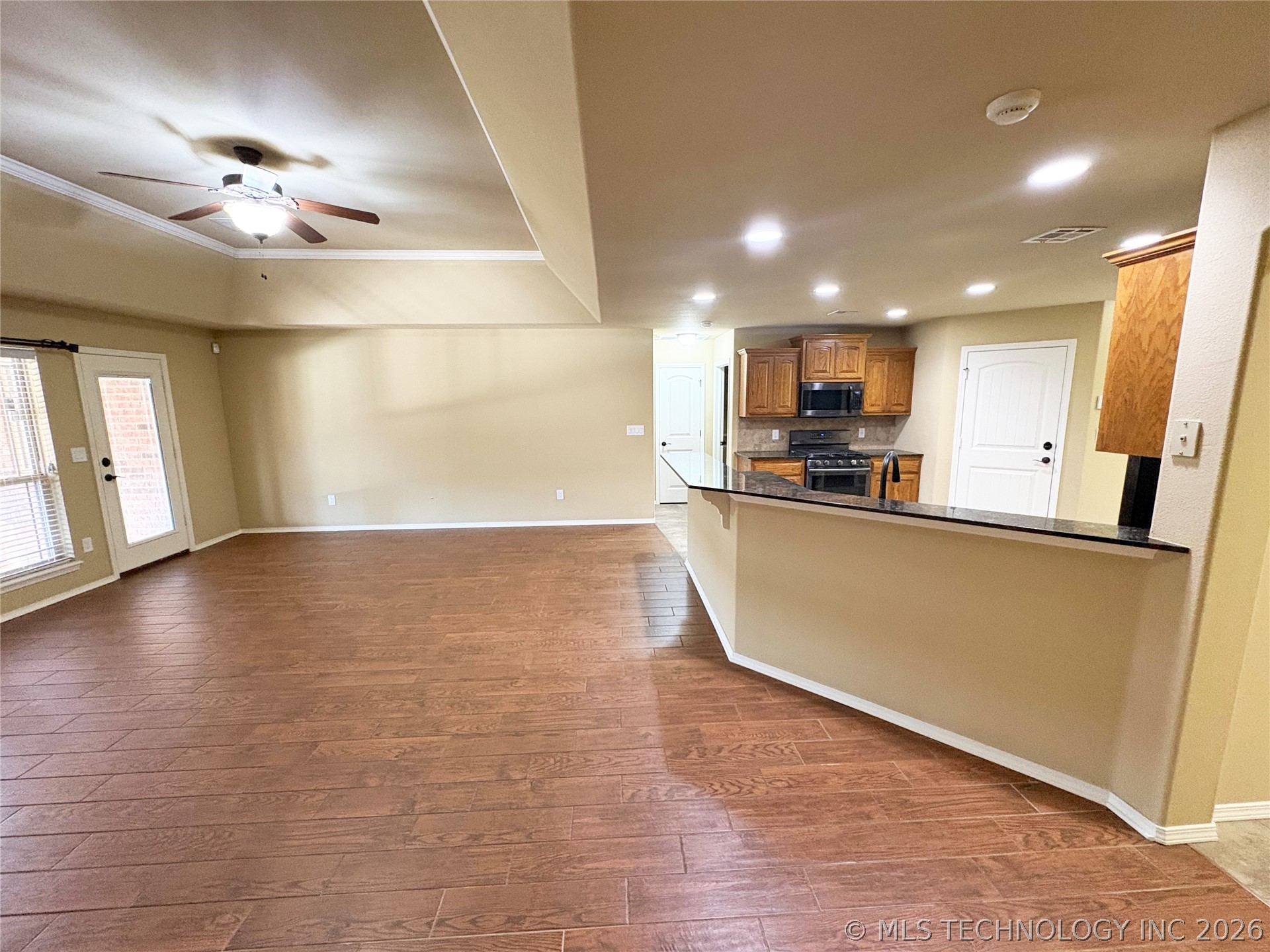 14508 S Justin Avenue Property Photo 7