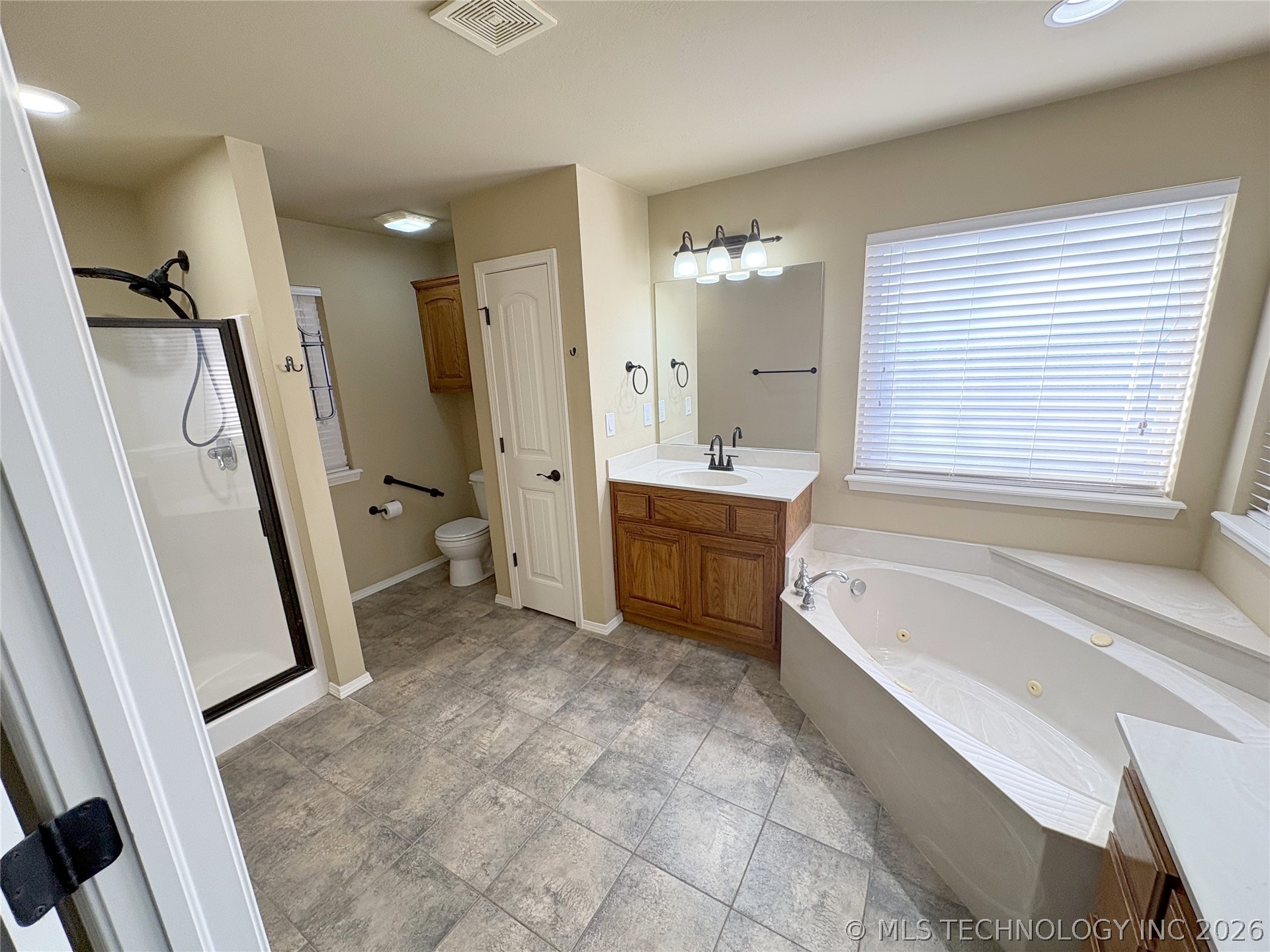 14508 S Justin Avenue Property Photo 15