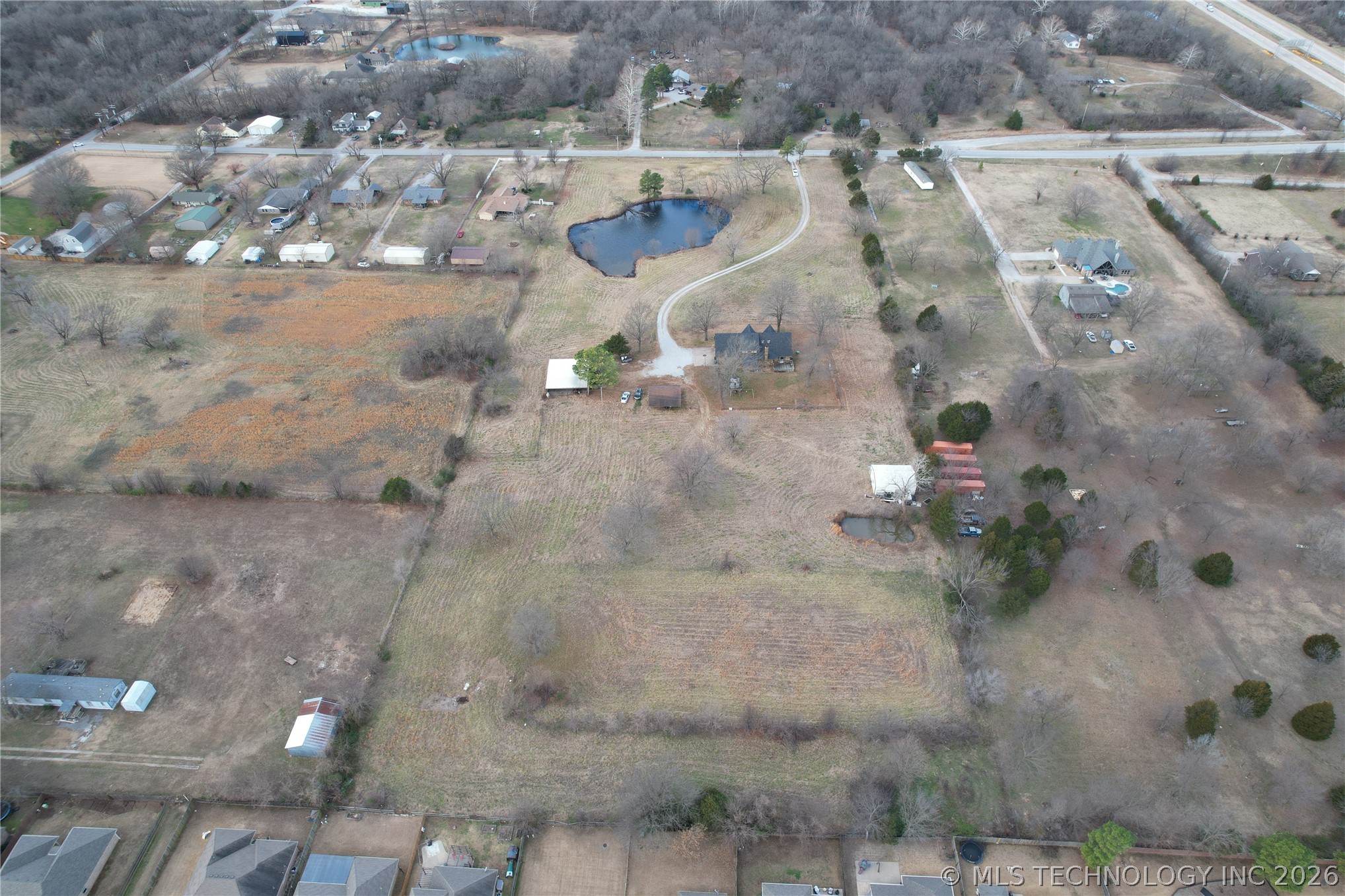 10917 W 33rd Avenue W Property Photo 7