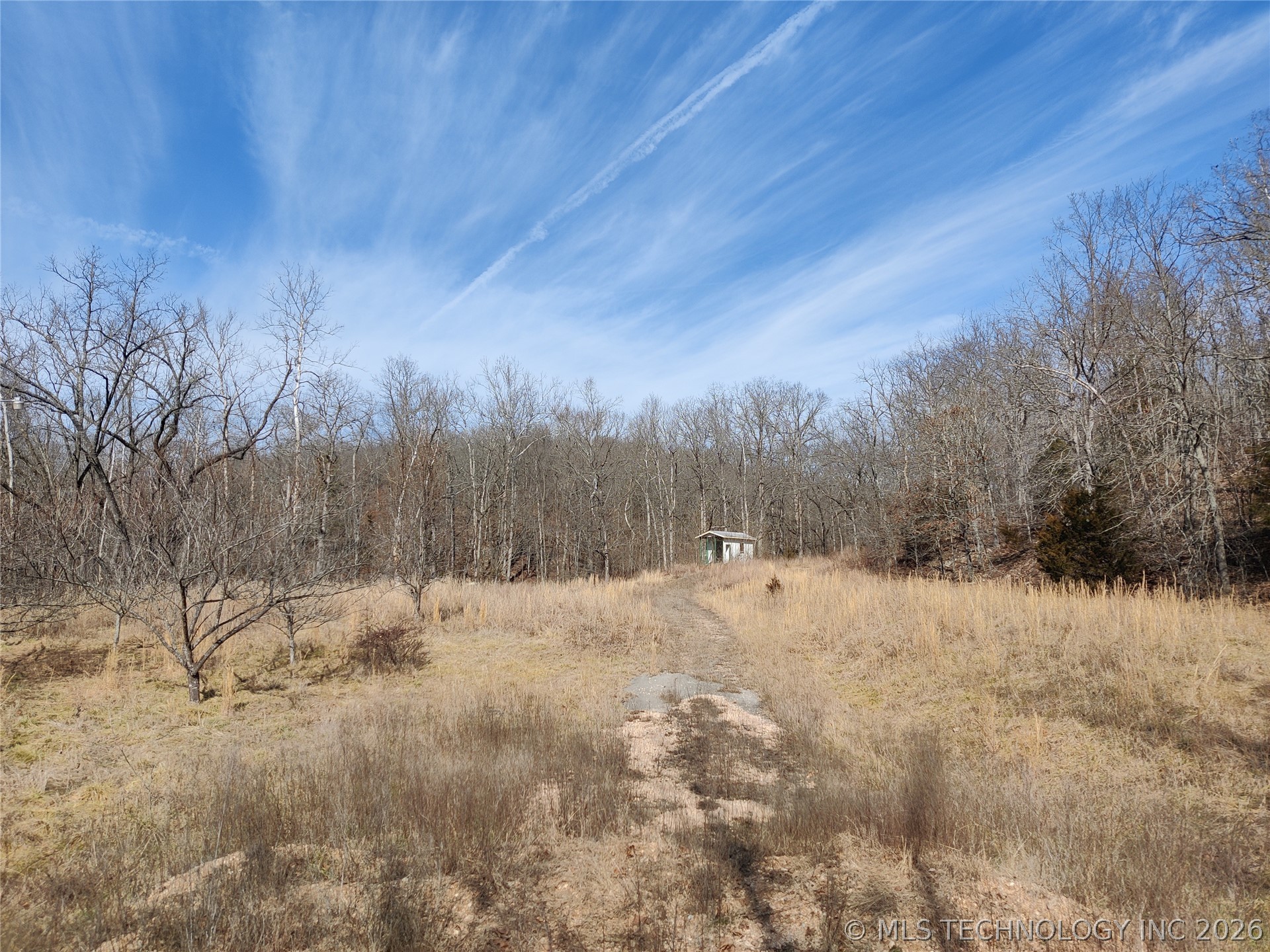 25546 E 613 Road Property Photo 1