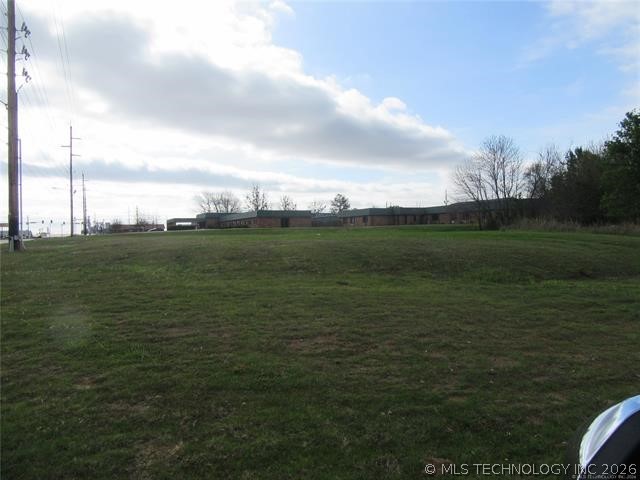 1100 E Electric Property Photo 2