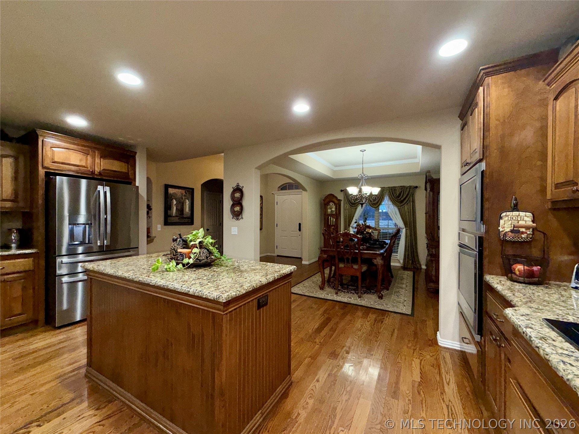 2103 S 1st Place Property Photo 6