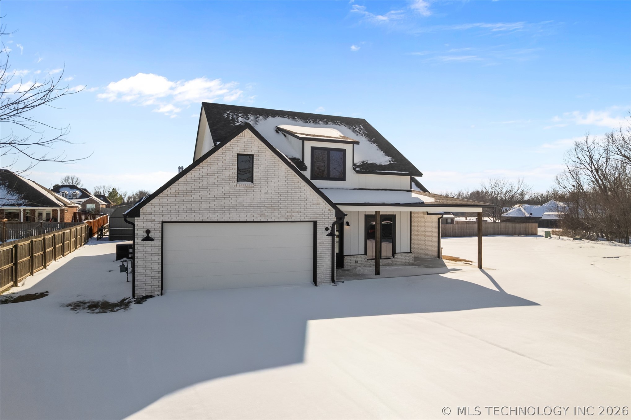 3618 W Evergreen Street Property Photo 3