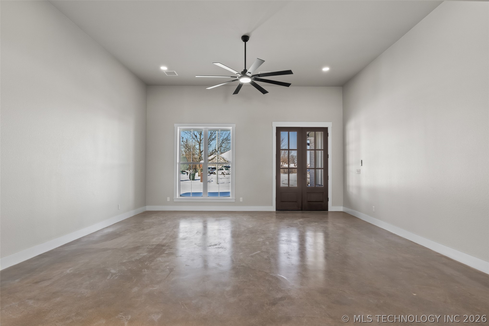 3618 W Evergreen Street Property Photo 7