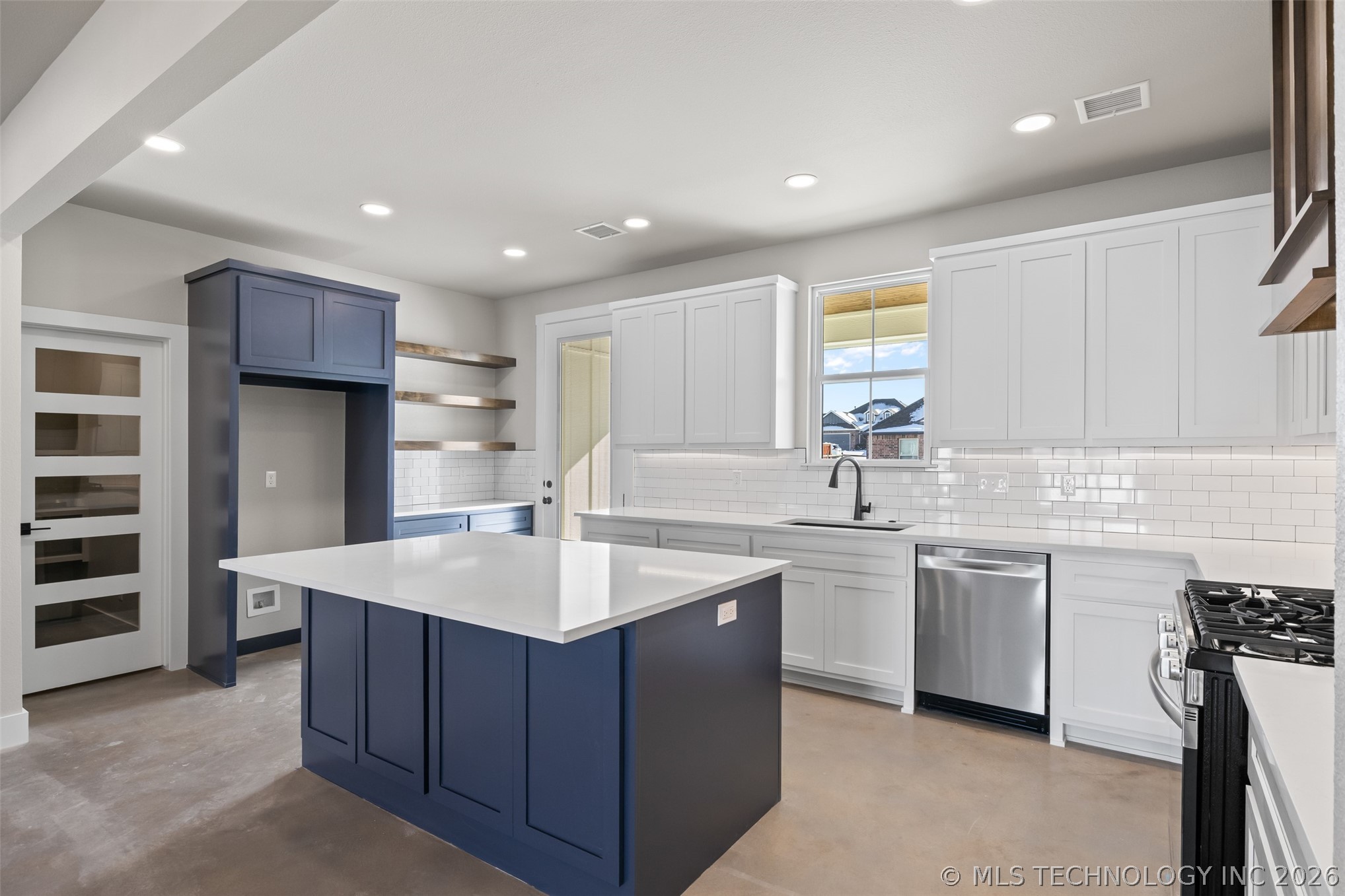 3618 W Evergreen Street Property Photo 13