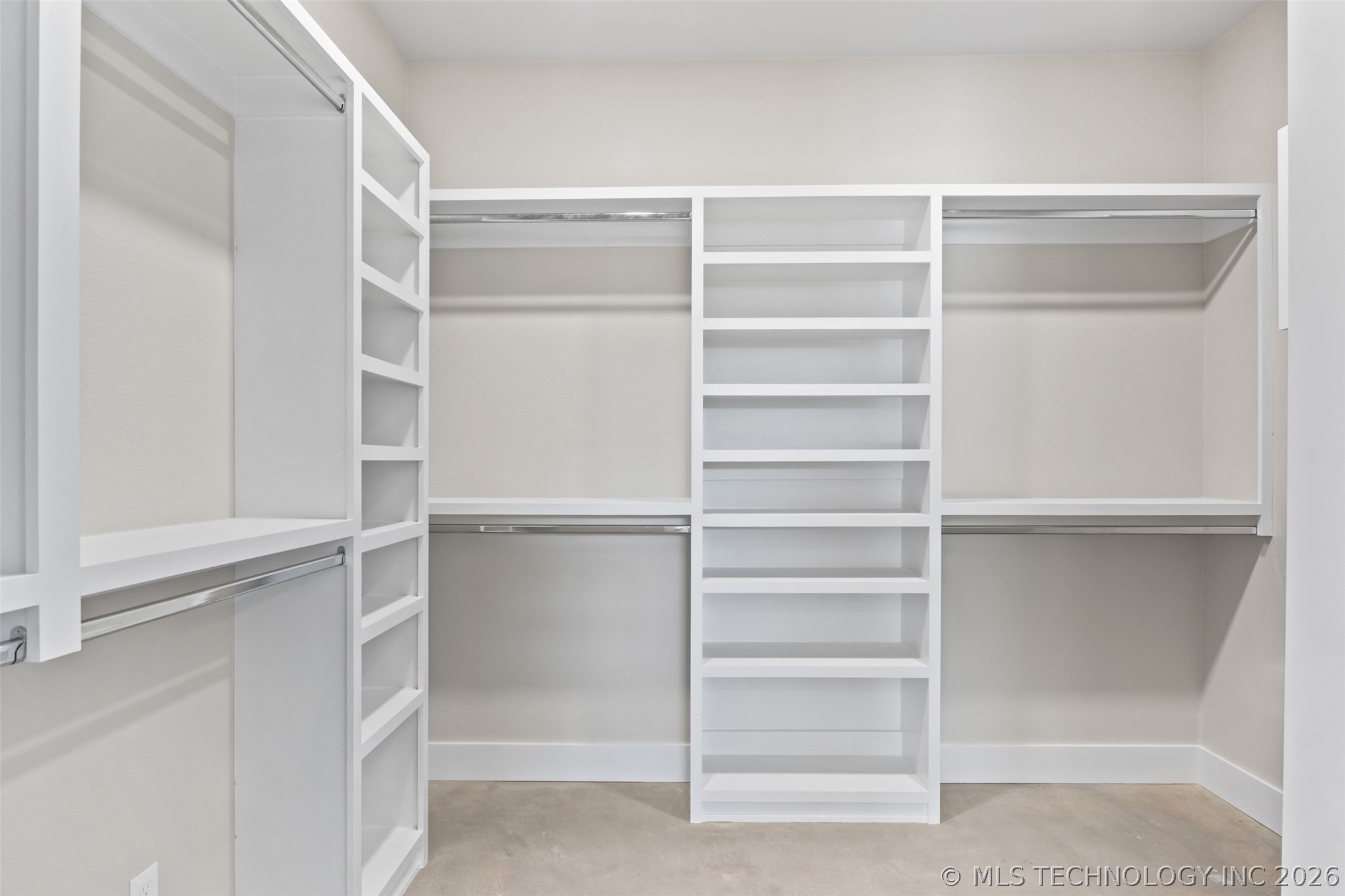 3618 W Evergreen Street Property Photo 33