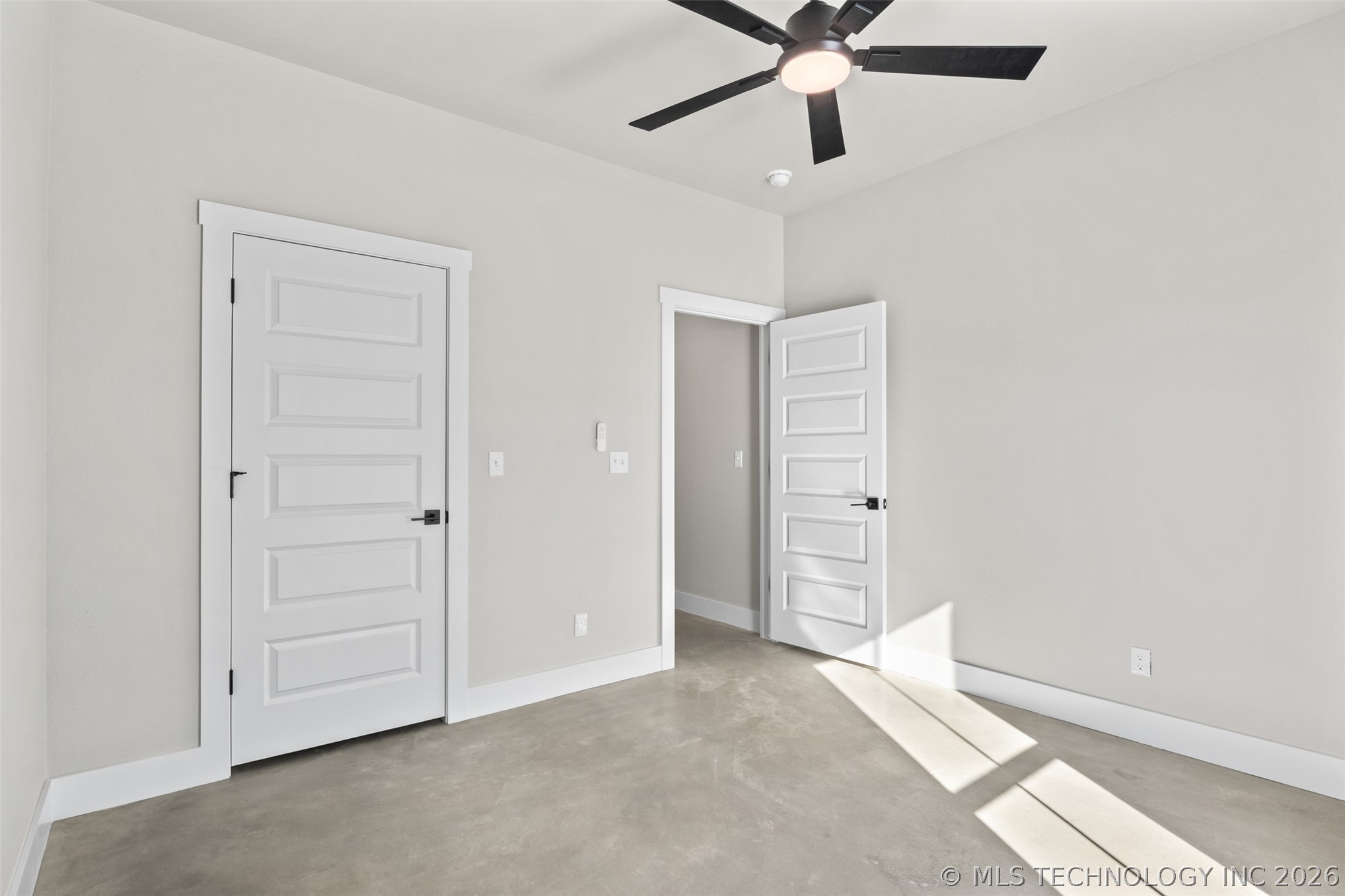 3618 W Evergreen Street Property Photo 36