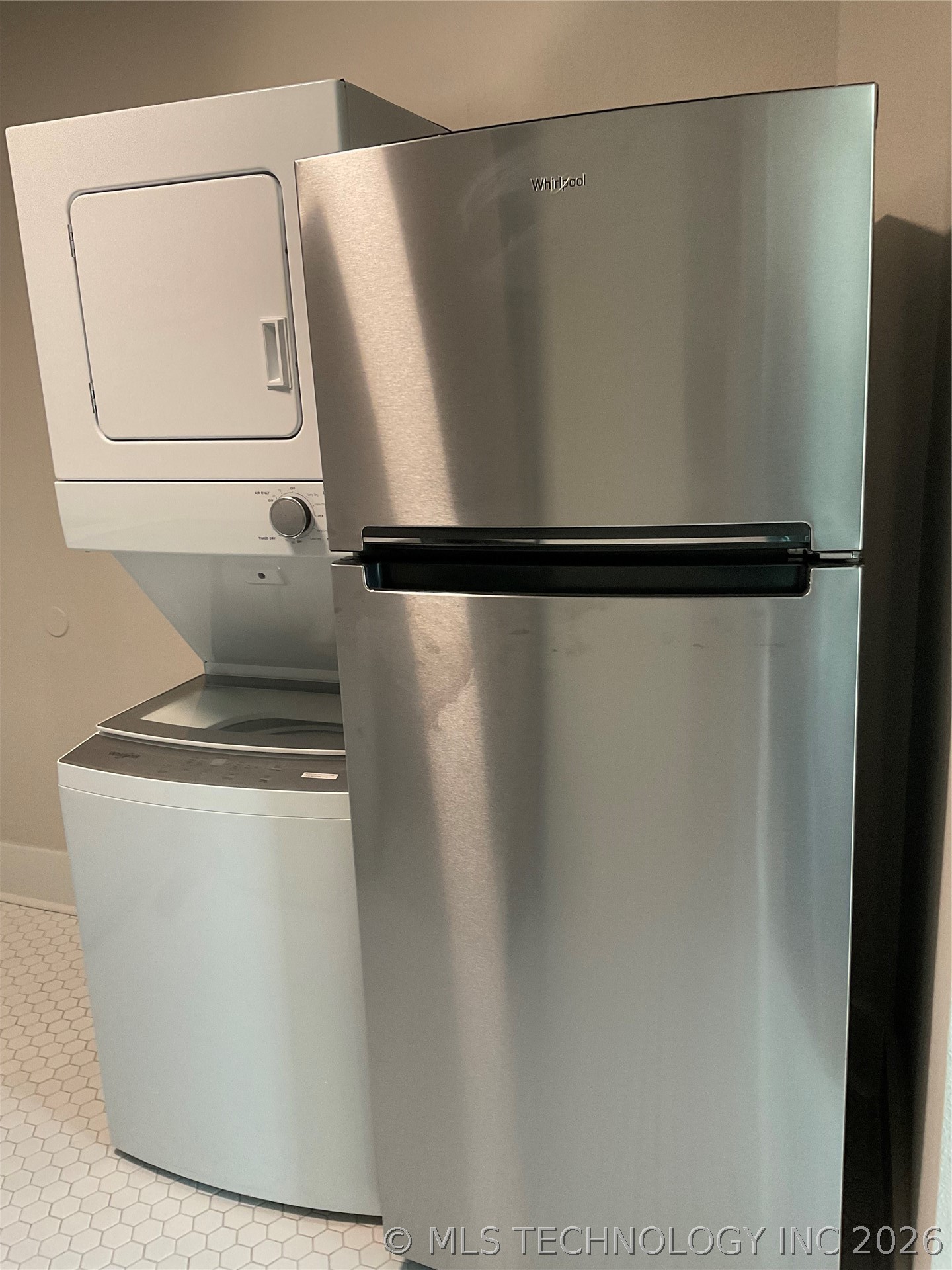 1349 E 6th Street Property Photo 9