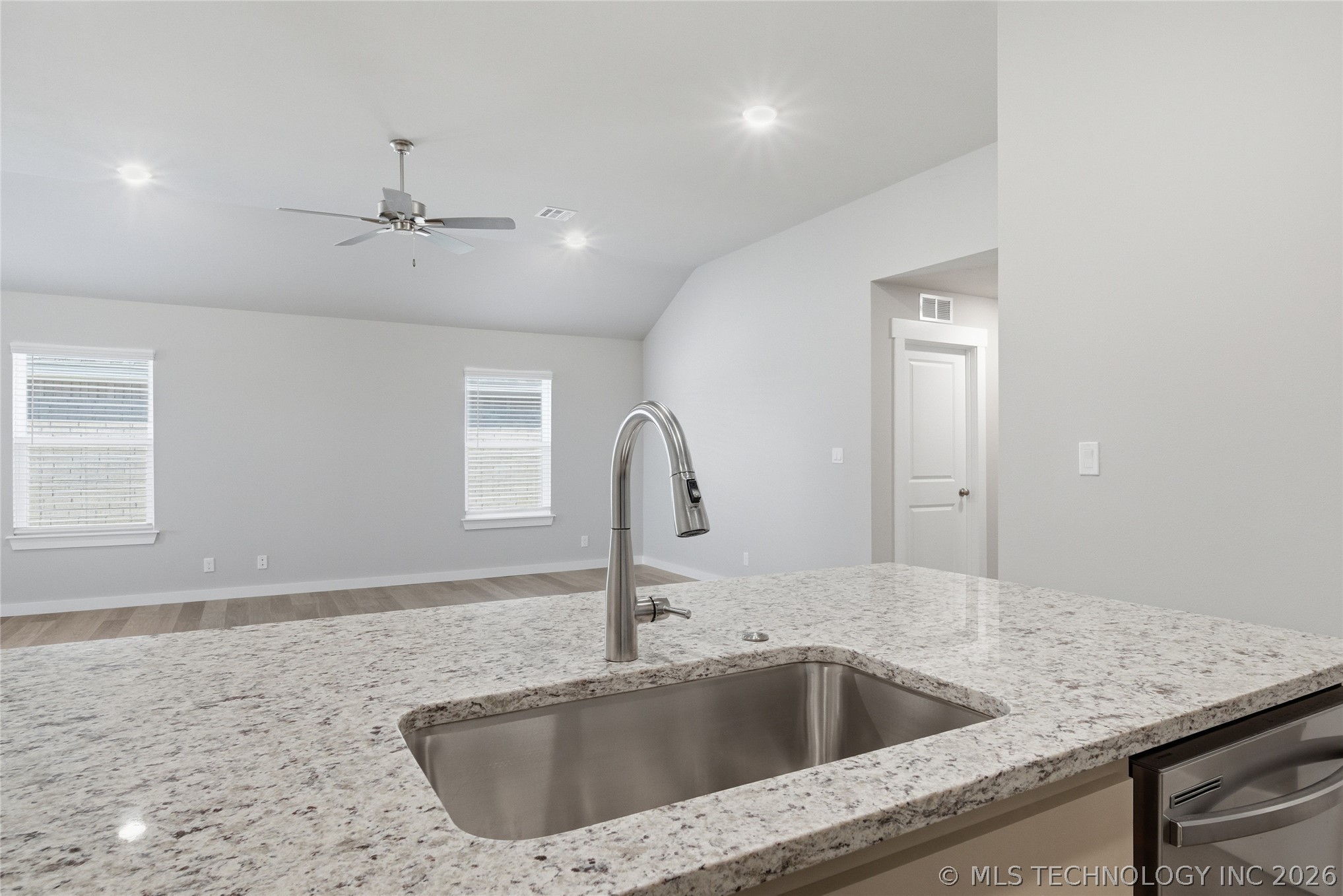 14631 E 39th Place S Property Photo 12