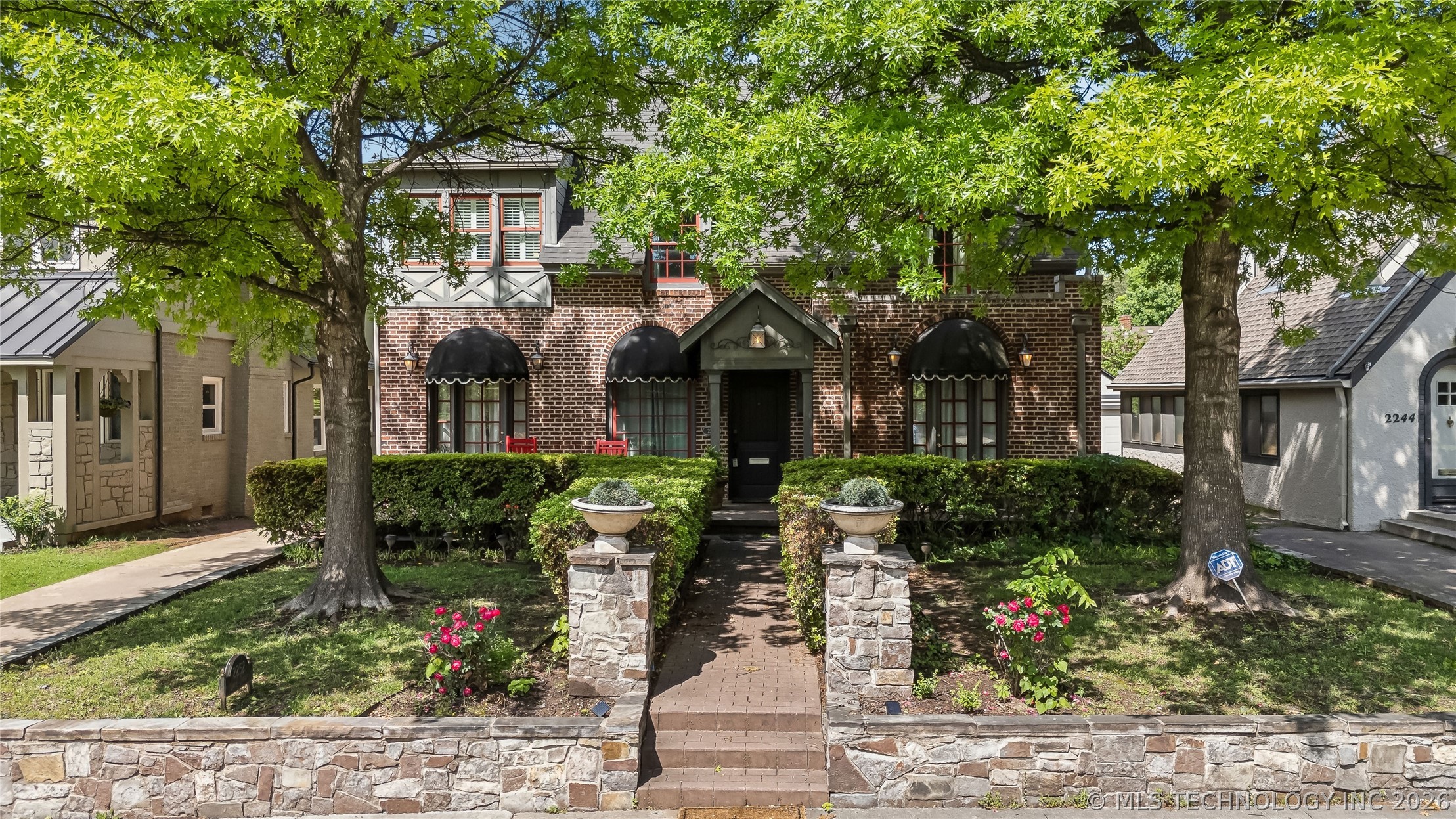 2252 S Troost Avenue Property Photo 1