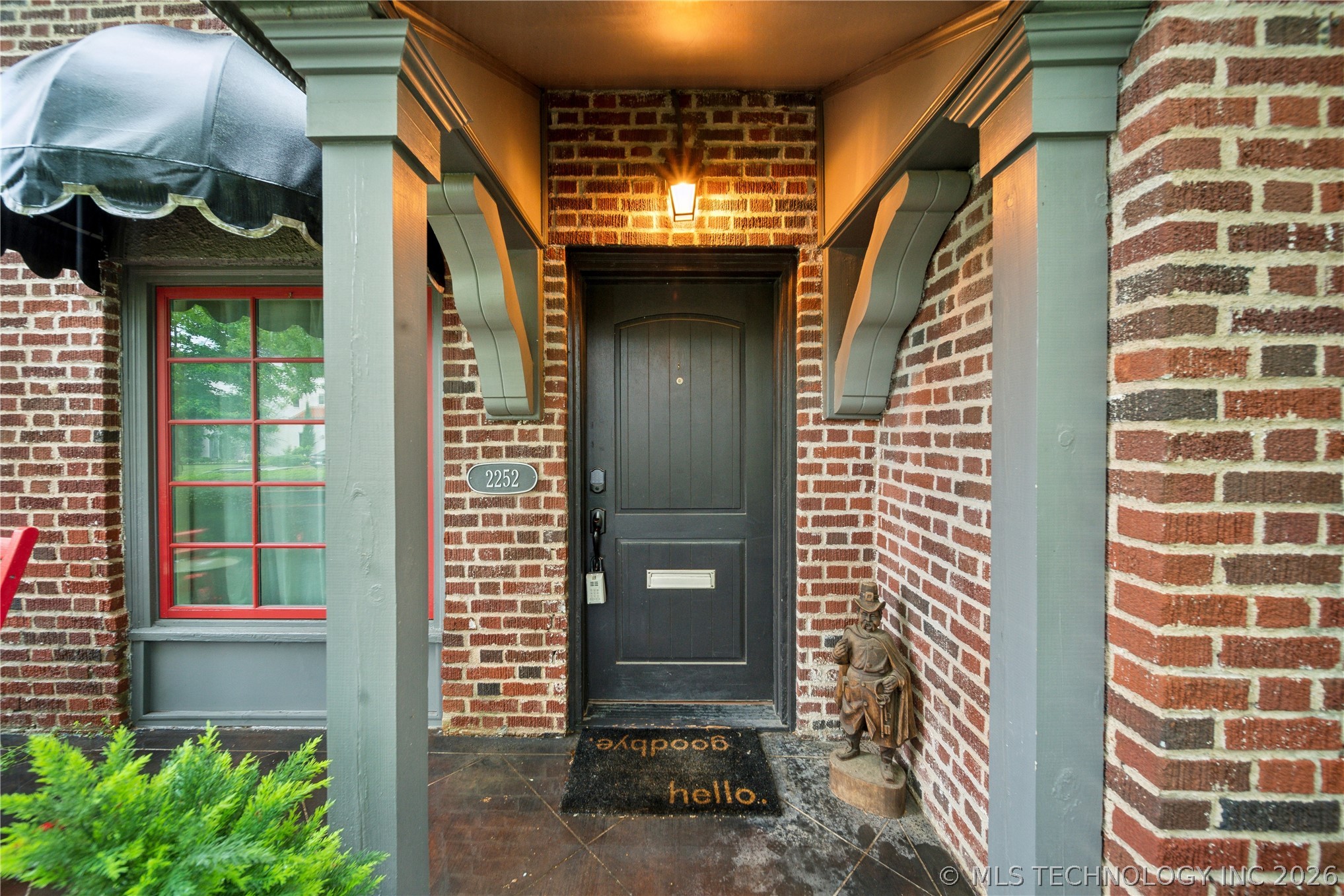 2252 S Troost Avenue Property Photo 4