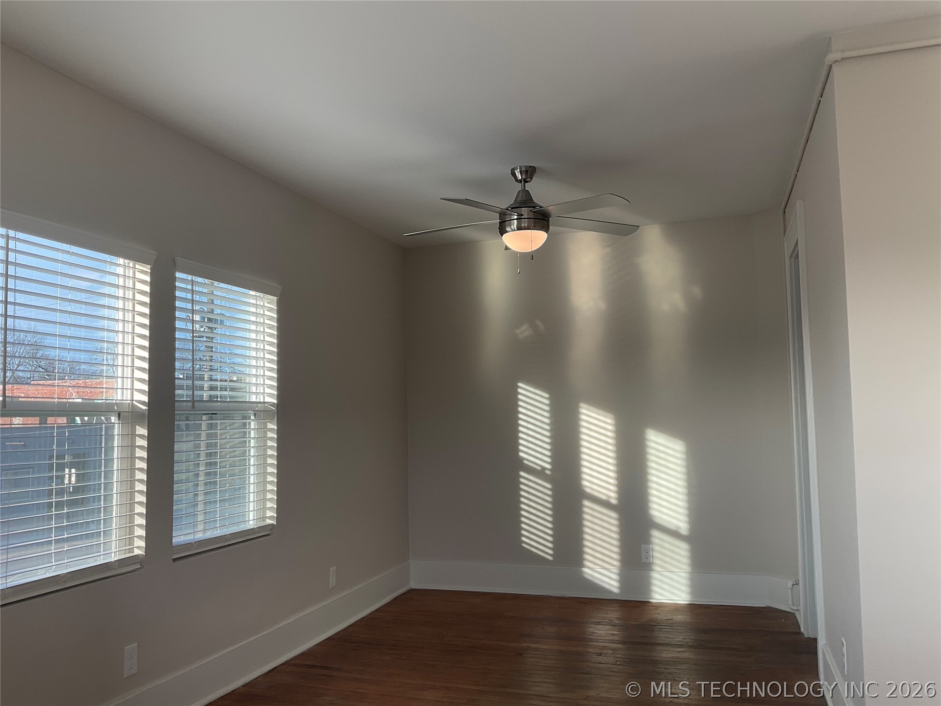 1351 E 6th Street Property Photo 12