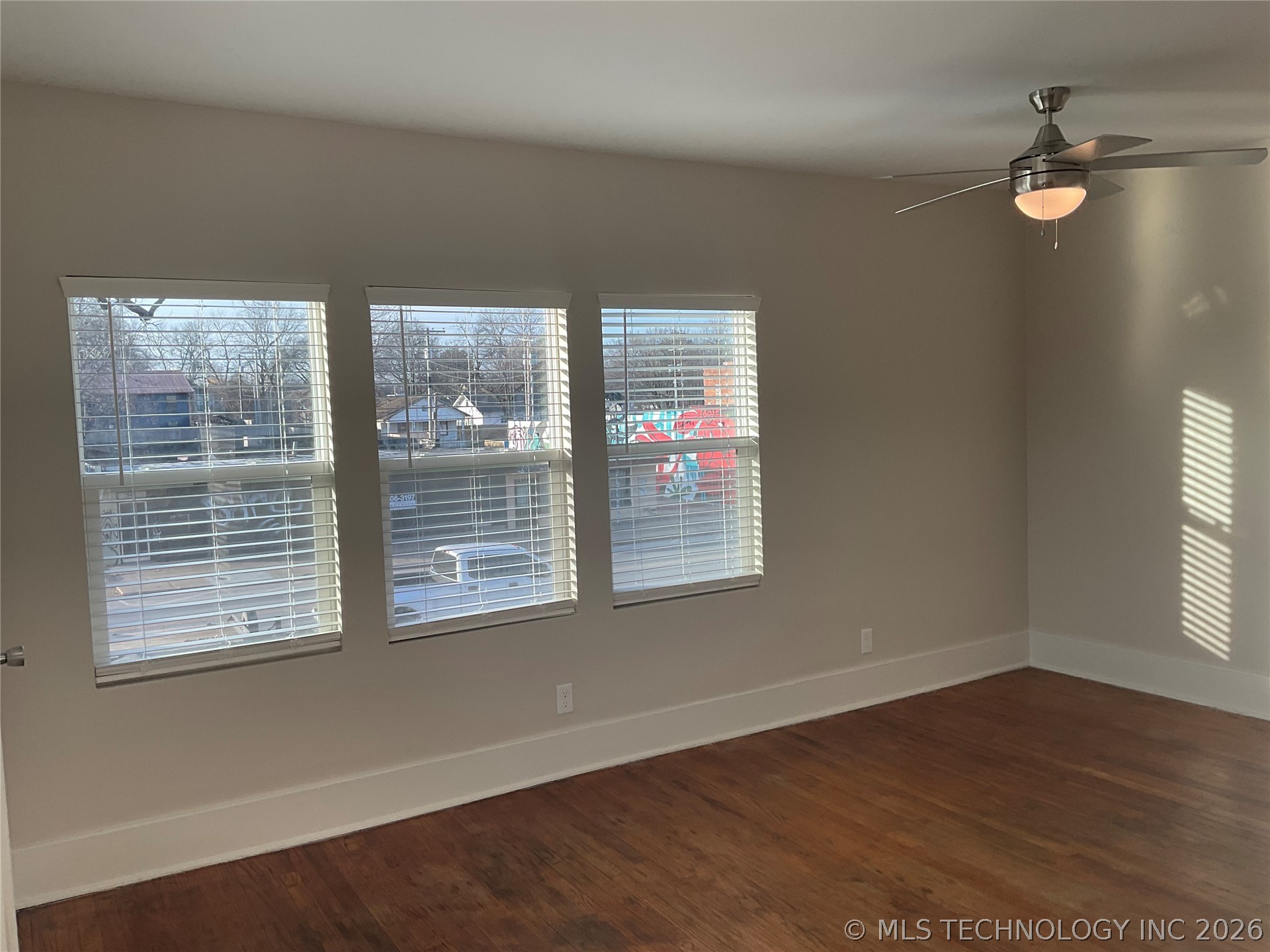 1351 E 6th Street Property Photo 14