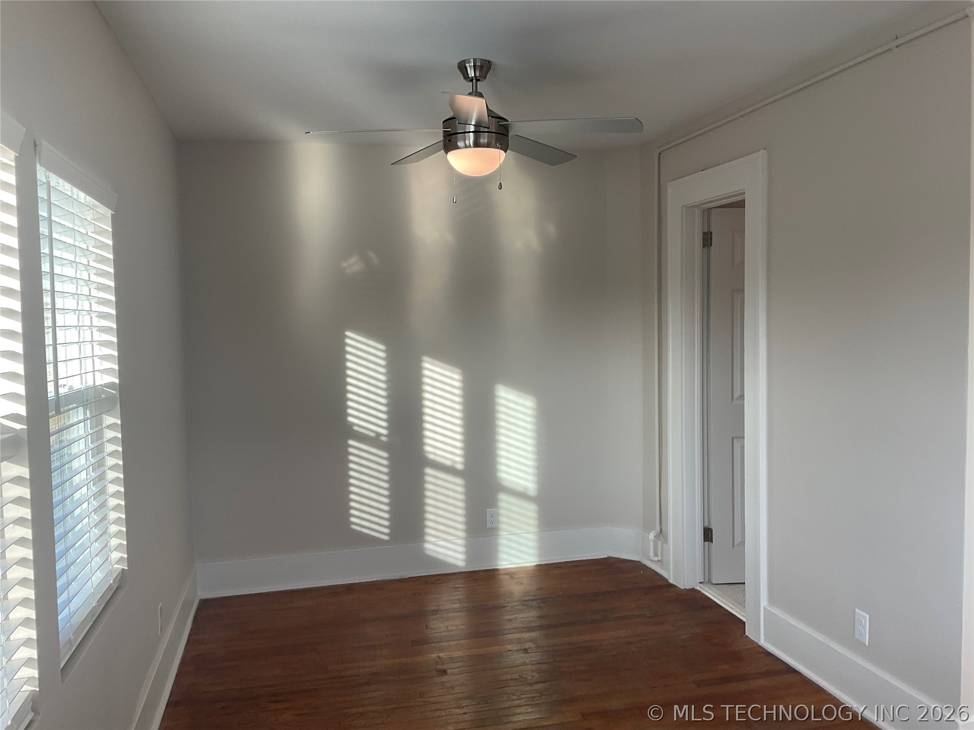 1351 E 6th Street Property Photo 15