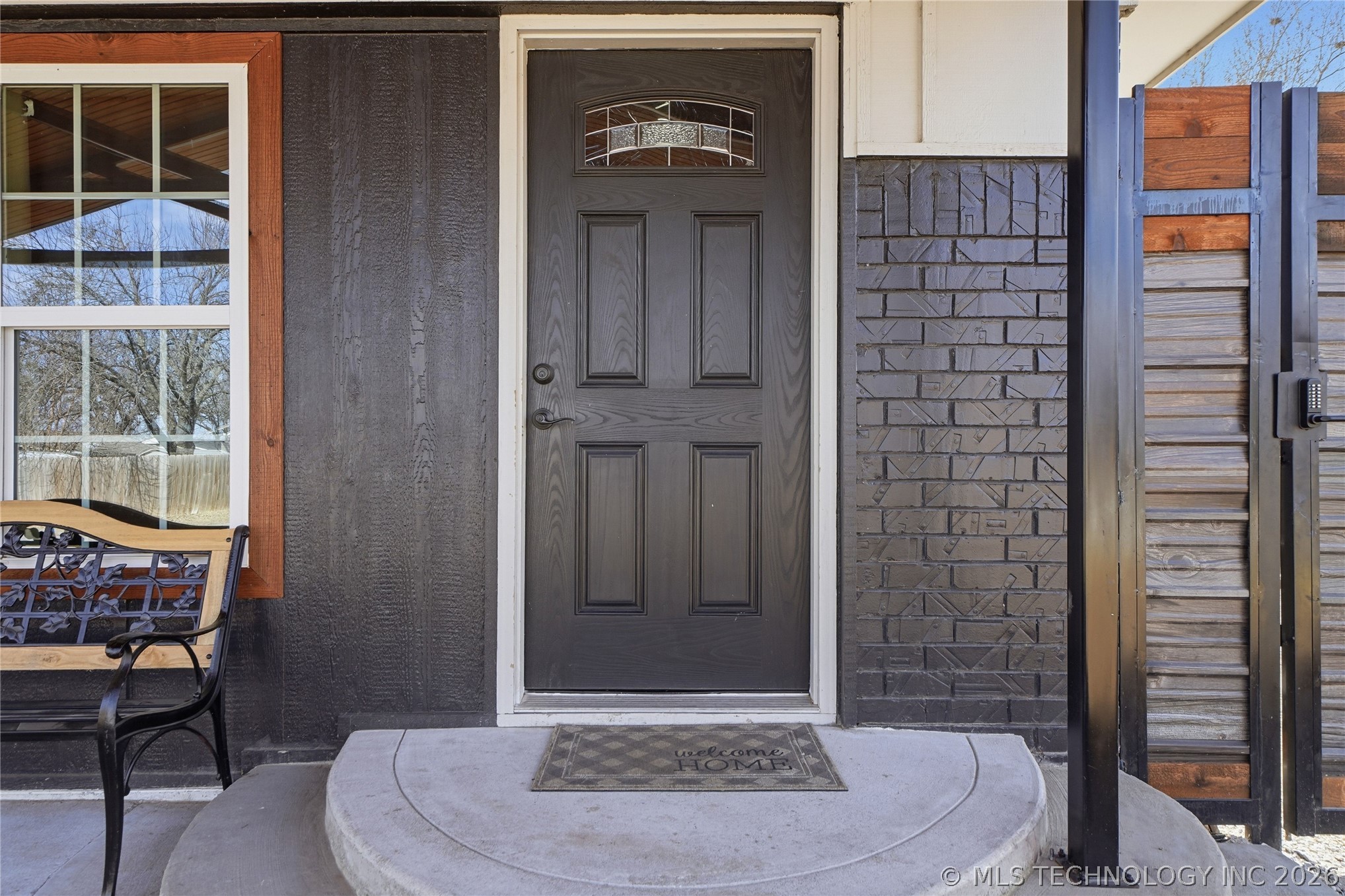 204 E J Street Property Photo 10