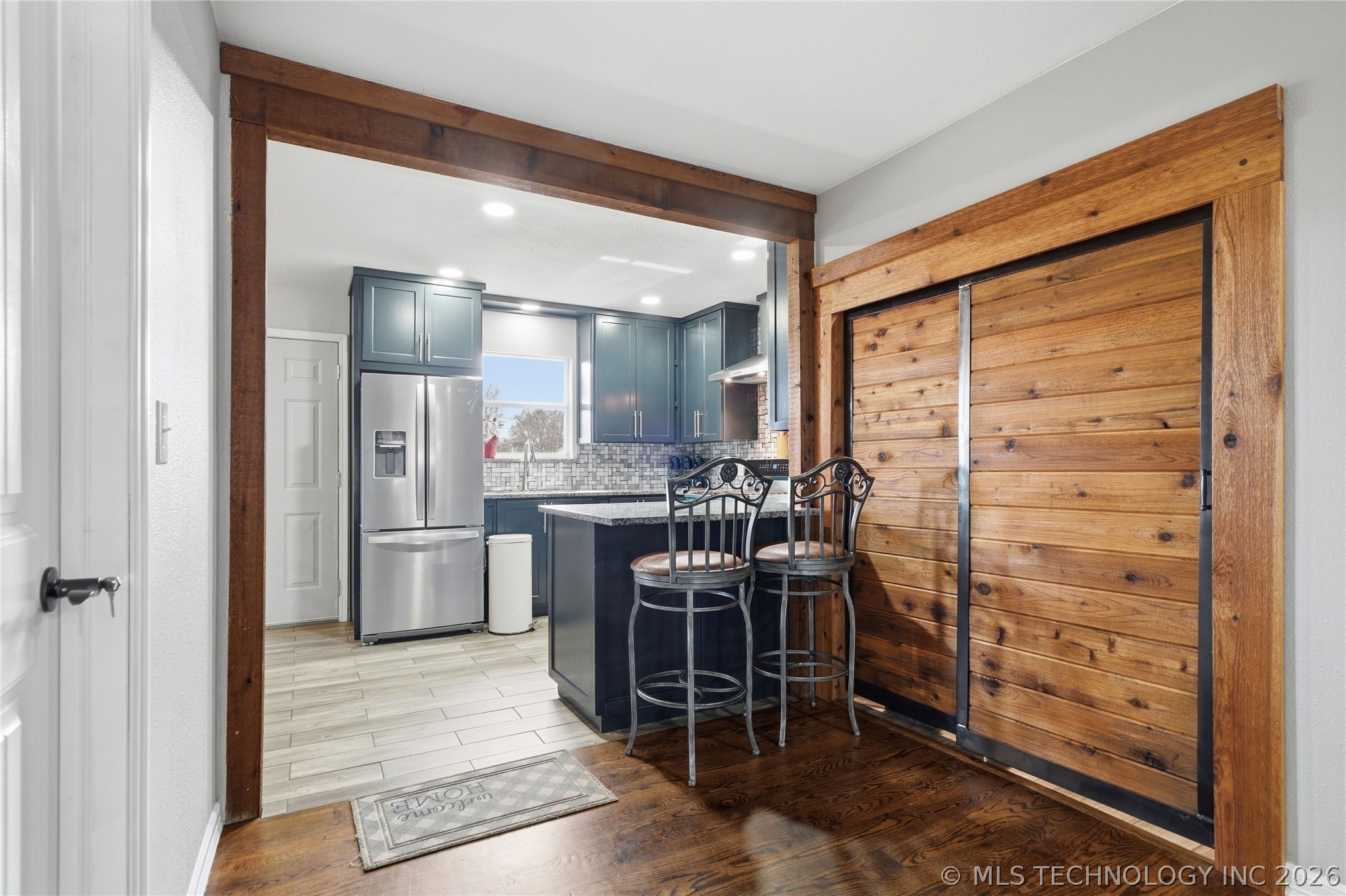 204 E J Street Property Photo 16